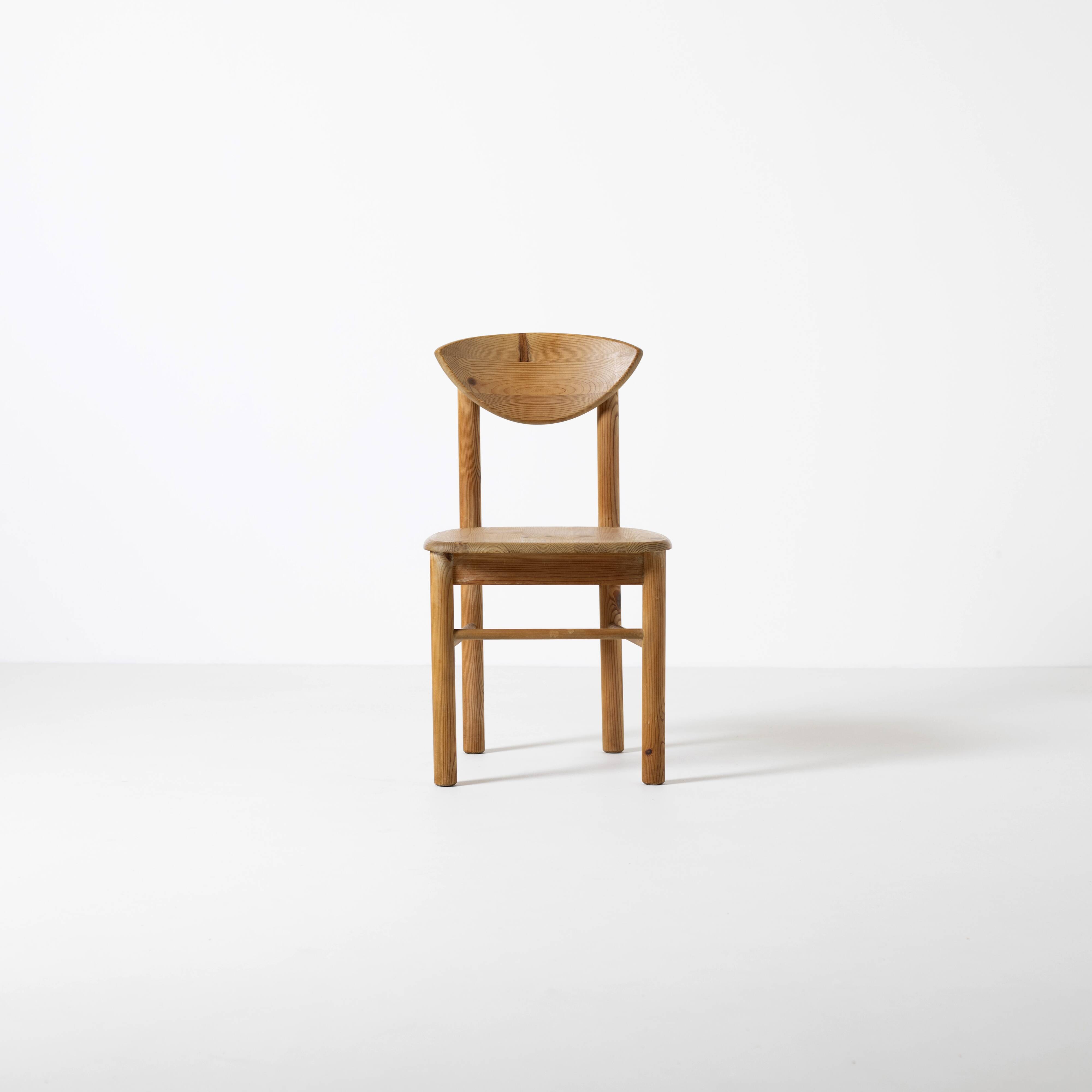 Set of 4 pine dining chairs attributed to Rainer Daumiller, Denmark, 1970s