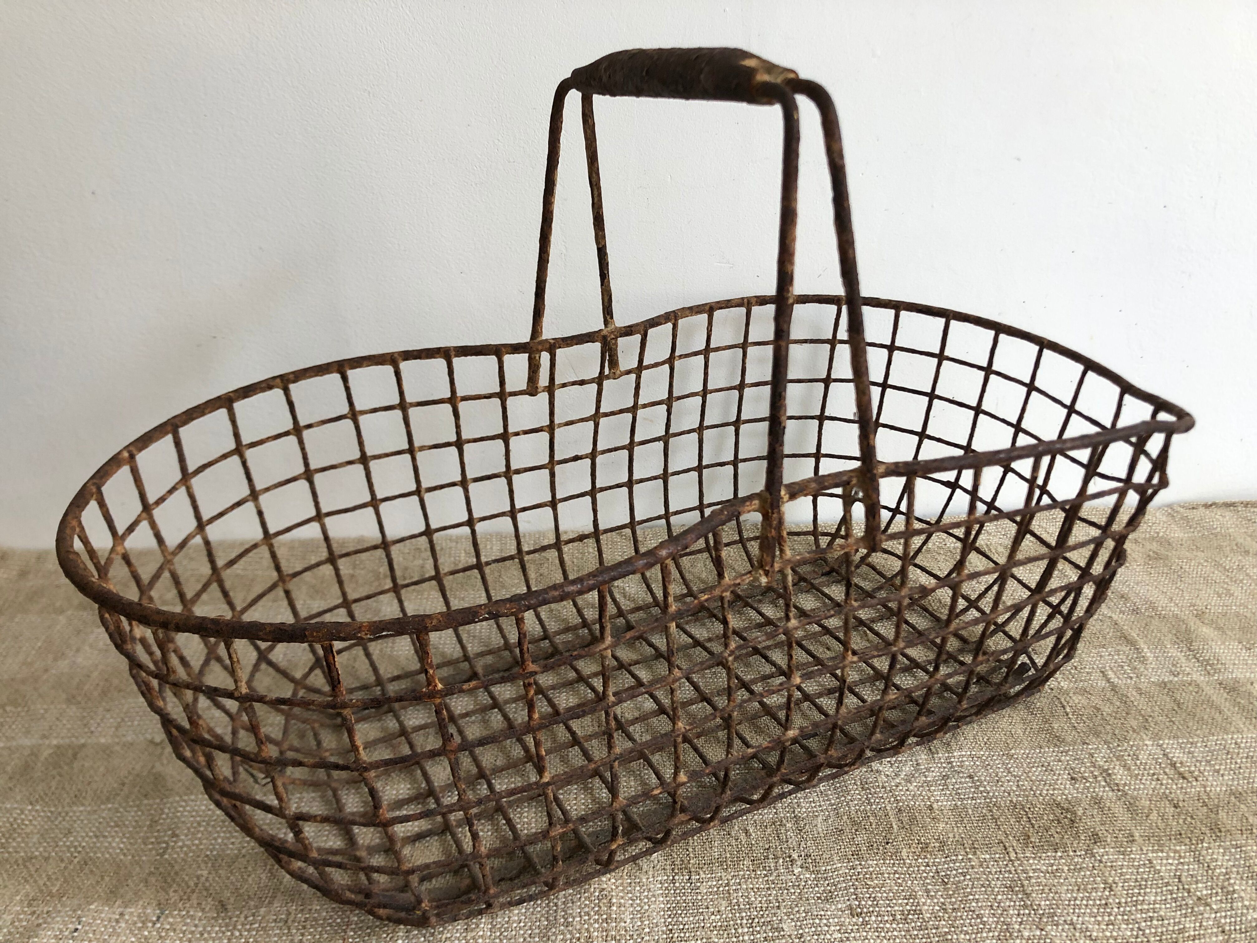 Garden mesh basket