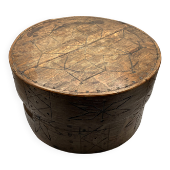 Antique Swedish Bentwood Box with Lid • Folk Art