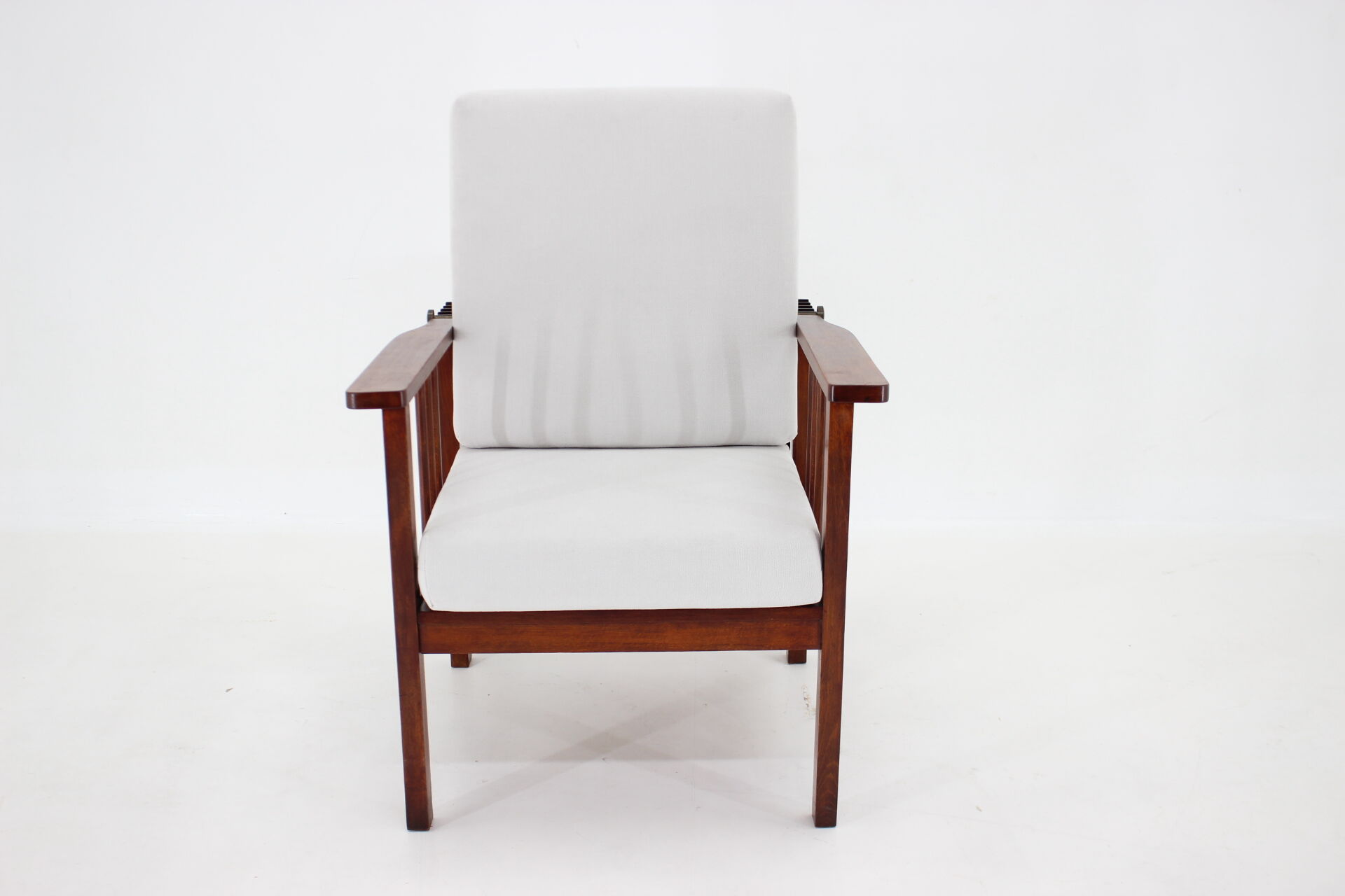 1940s Art Deco armchair, Czechoslovakia