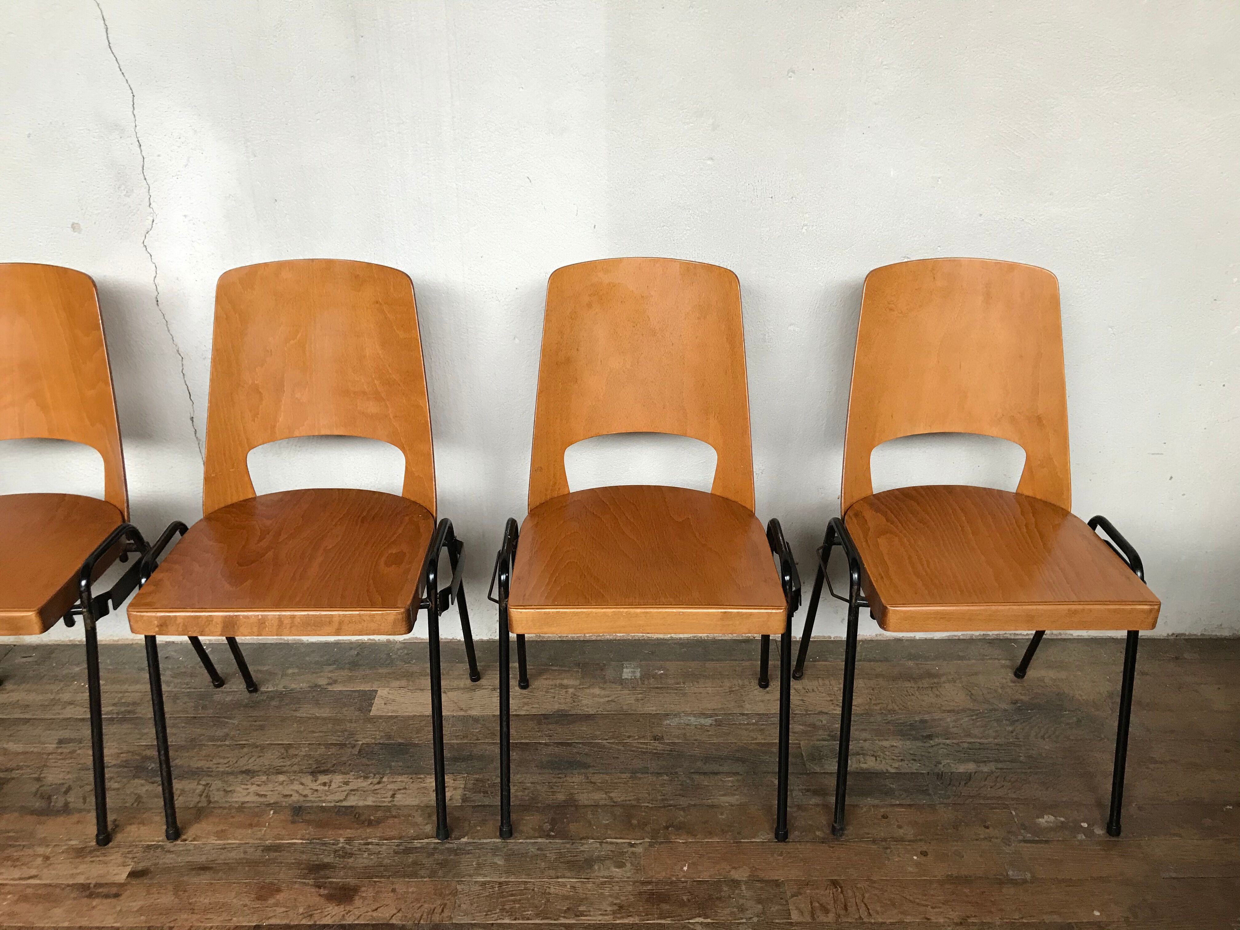 Series of 6 vintage chairs Baumann in beech design year 1950 1960