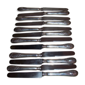 Coffret de douze couteaux