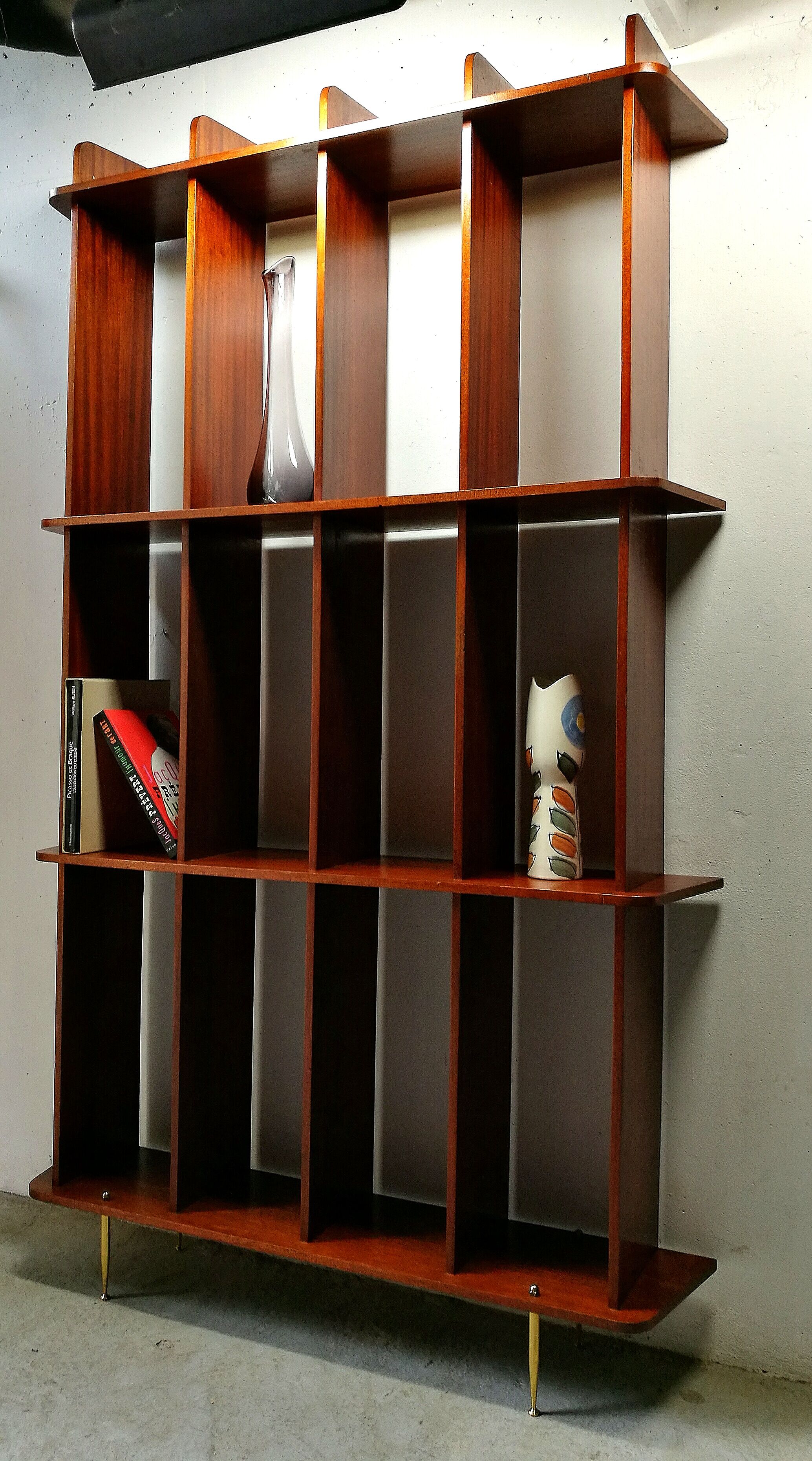 Trellis shelf mahogany 60s separator