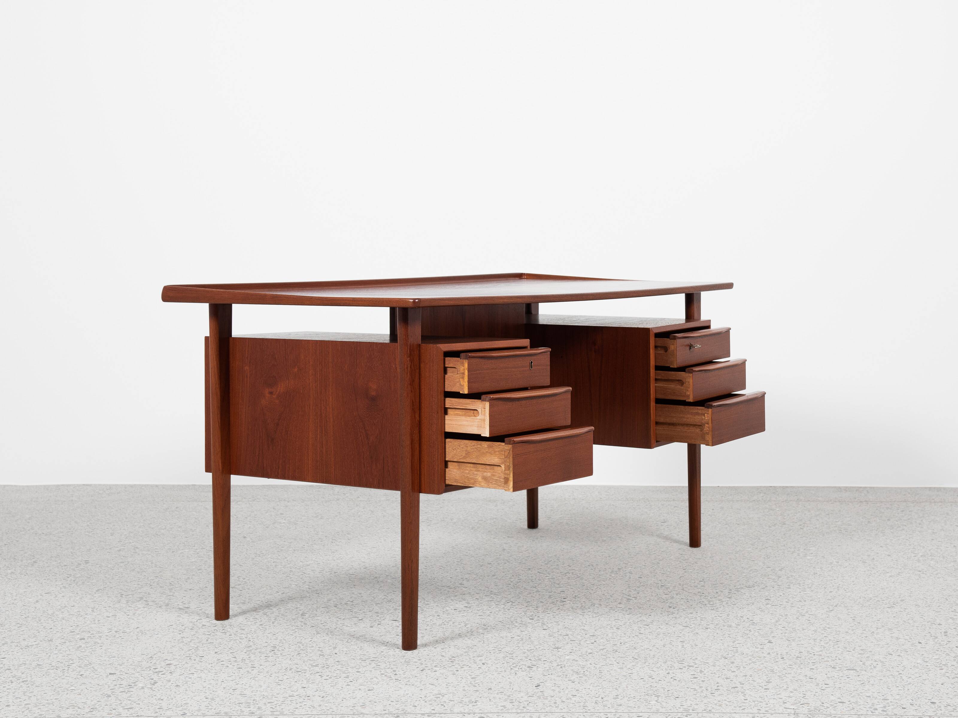Midcentury Danish desk in teak by Peter Løvig Nielsen - 1968