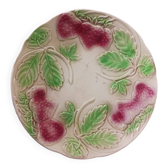 6assiettes barbotine d époque,  tres bon etat , motif fraises