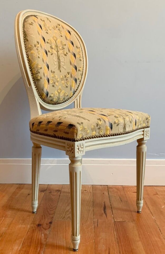 Chair and armchair medallion, Louis XVI style, circa 1950