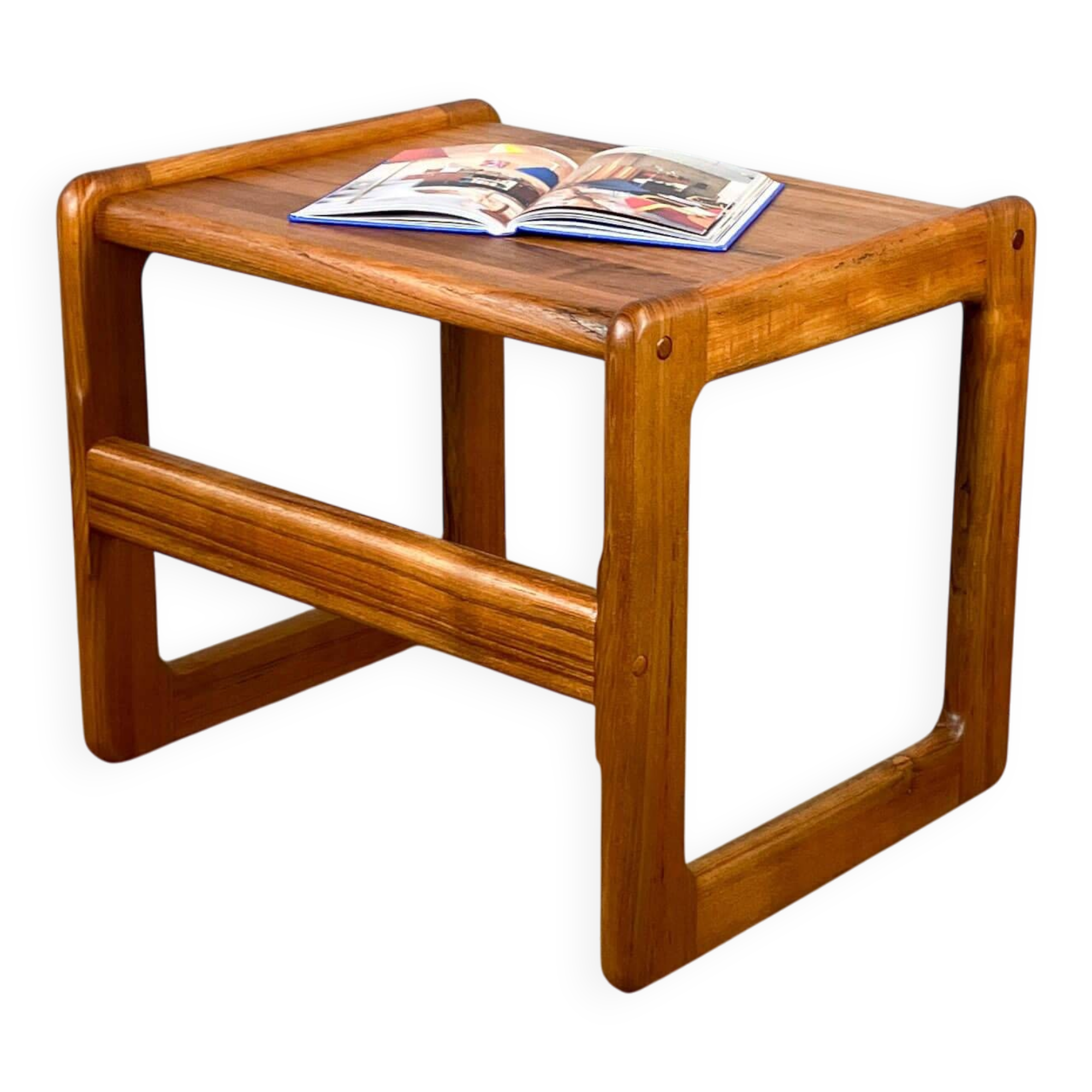Table d'appoint, teck massif, années 1960