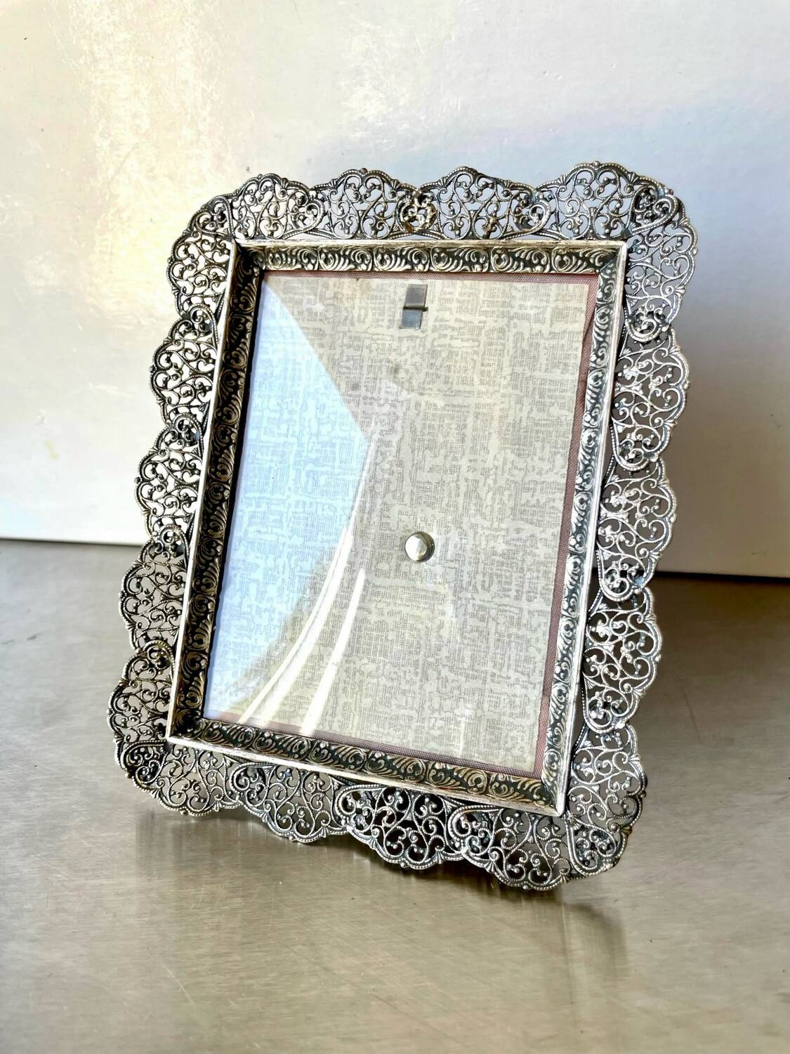 Vintage Metal frame silver plated Frame 16 cm x 13 cm CONVEX glass