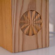 Lampe suedoise en bois 1970