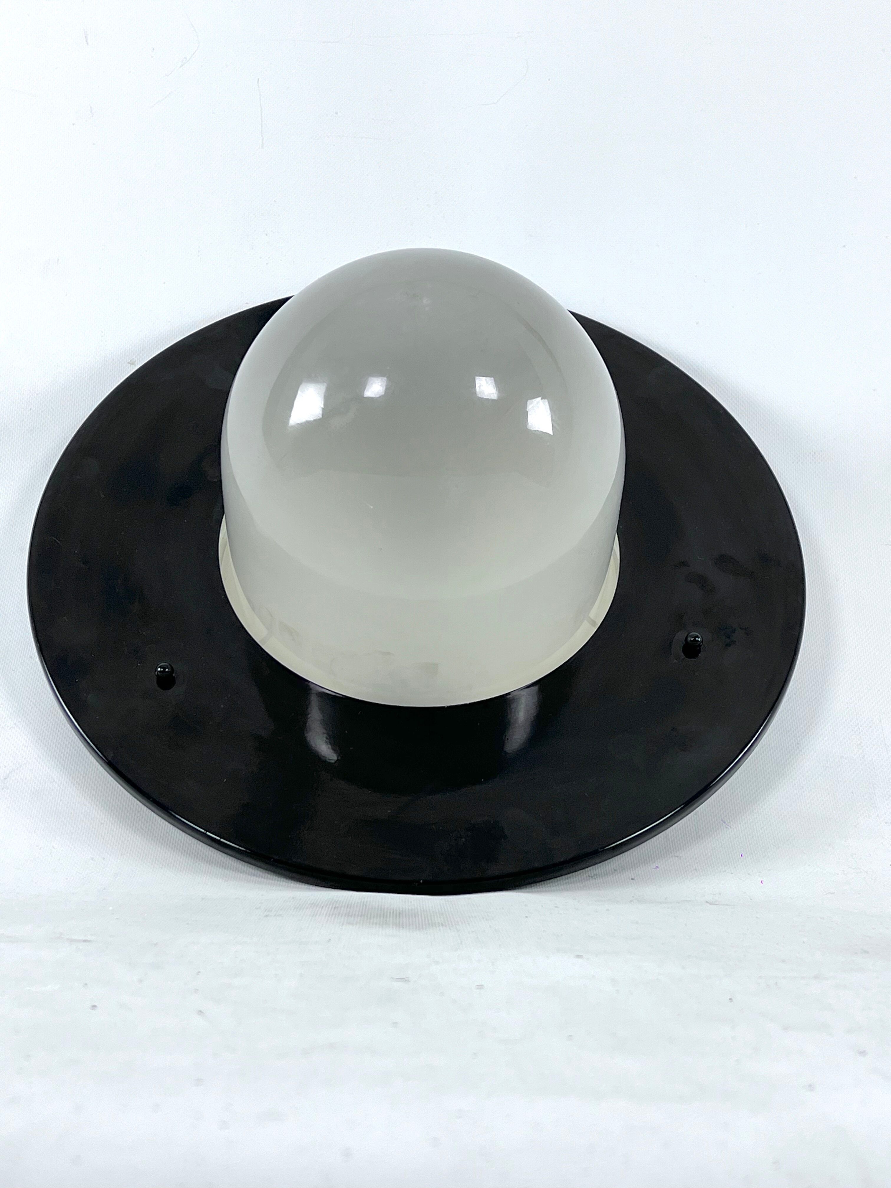 Rare Bulbo Grande ceiling or wall lamp by Quattrifolio. Italy 1970s