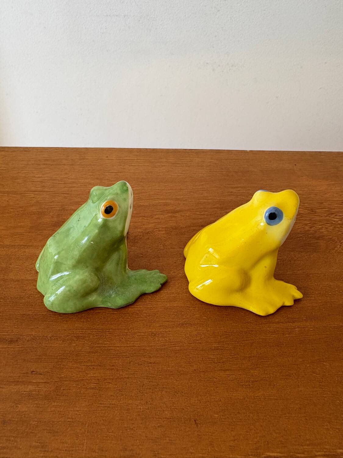 Salière et poivrière grenouilles de Sandoz