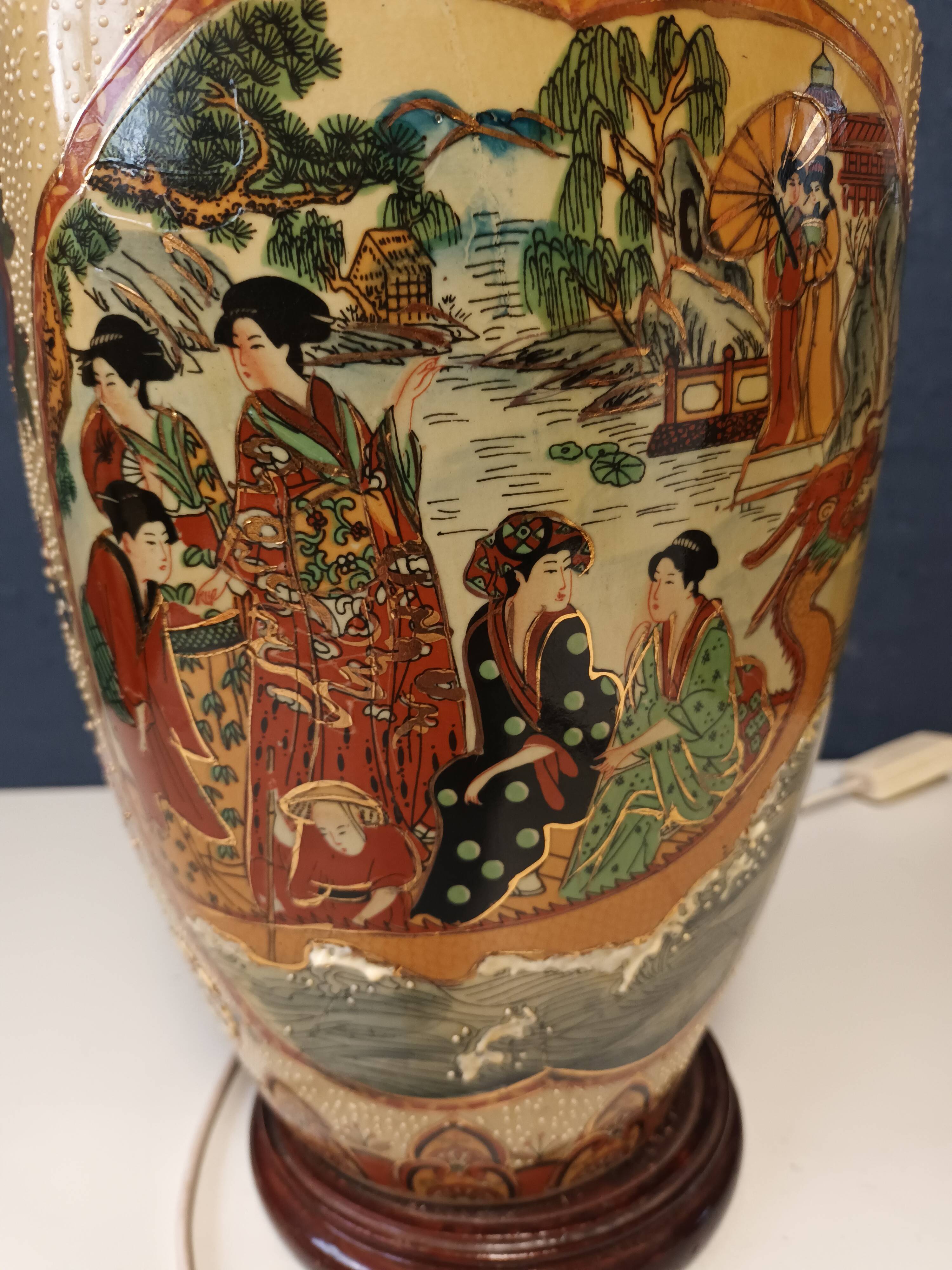 Asian ceramic lamp