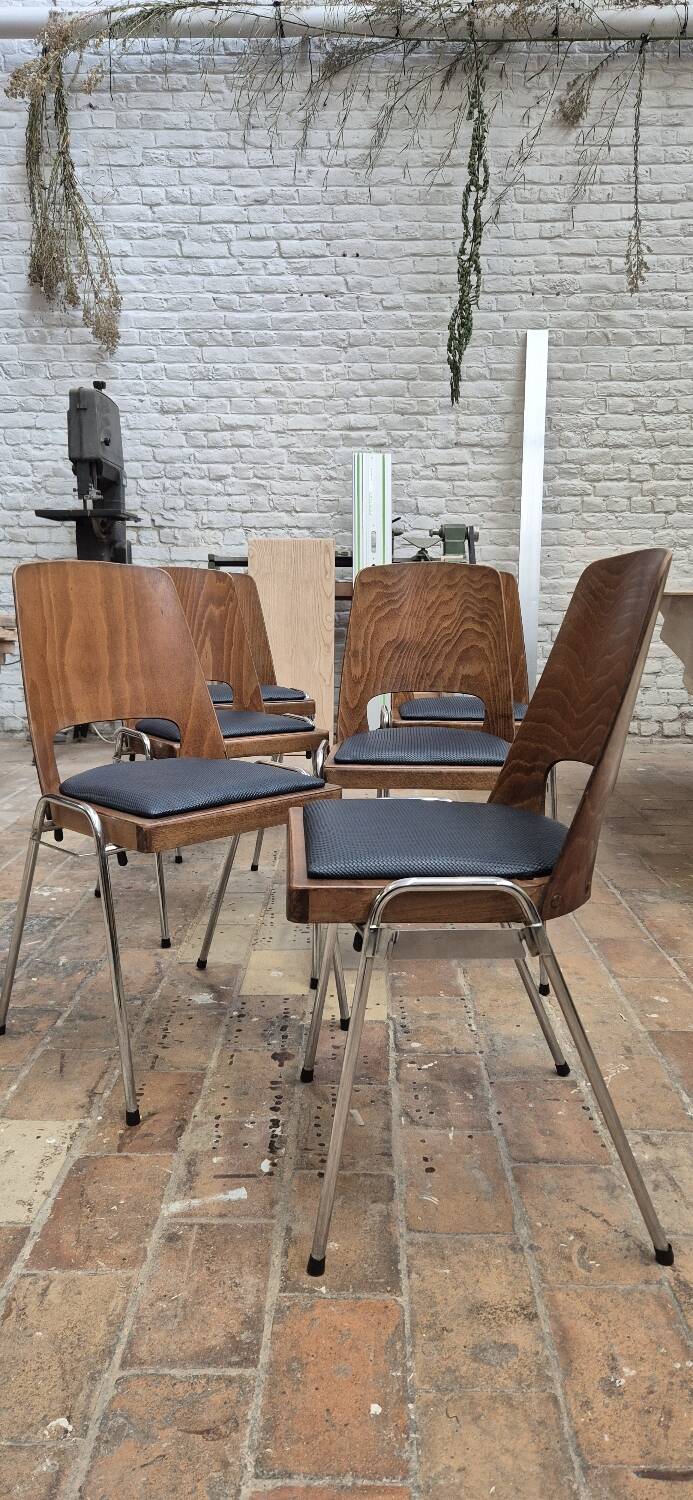 Baumann Manhattan Chair