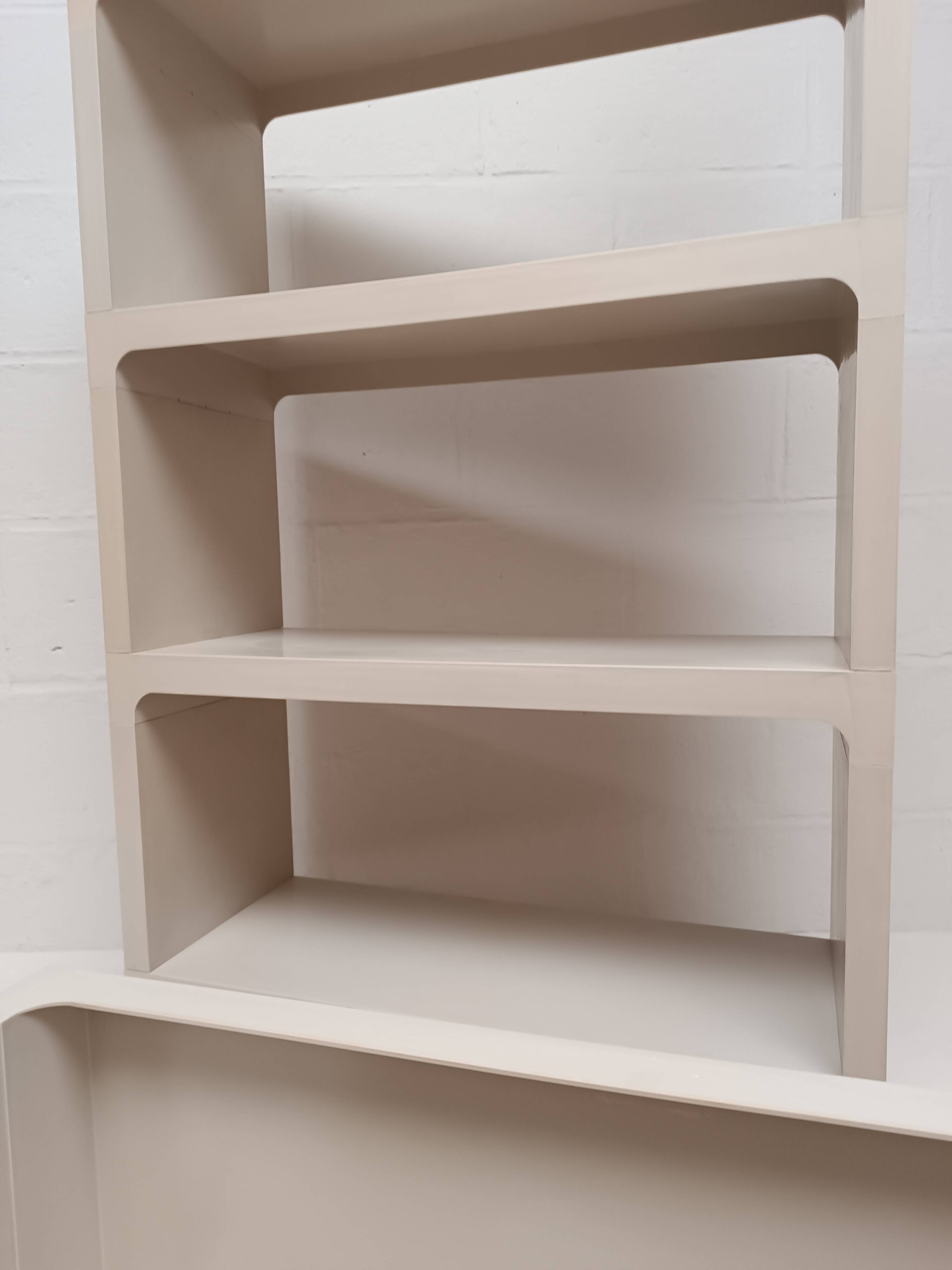 Macaple France 1980 PVC modular shelf