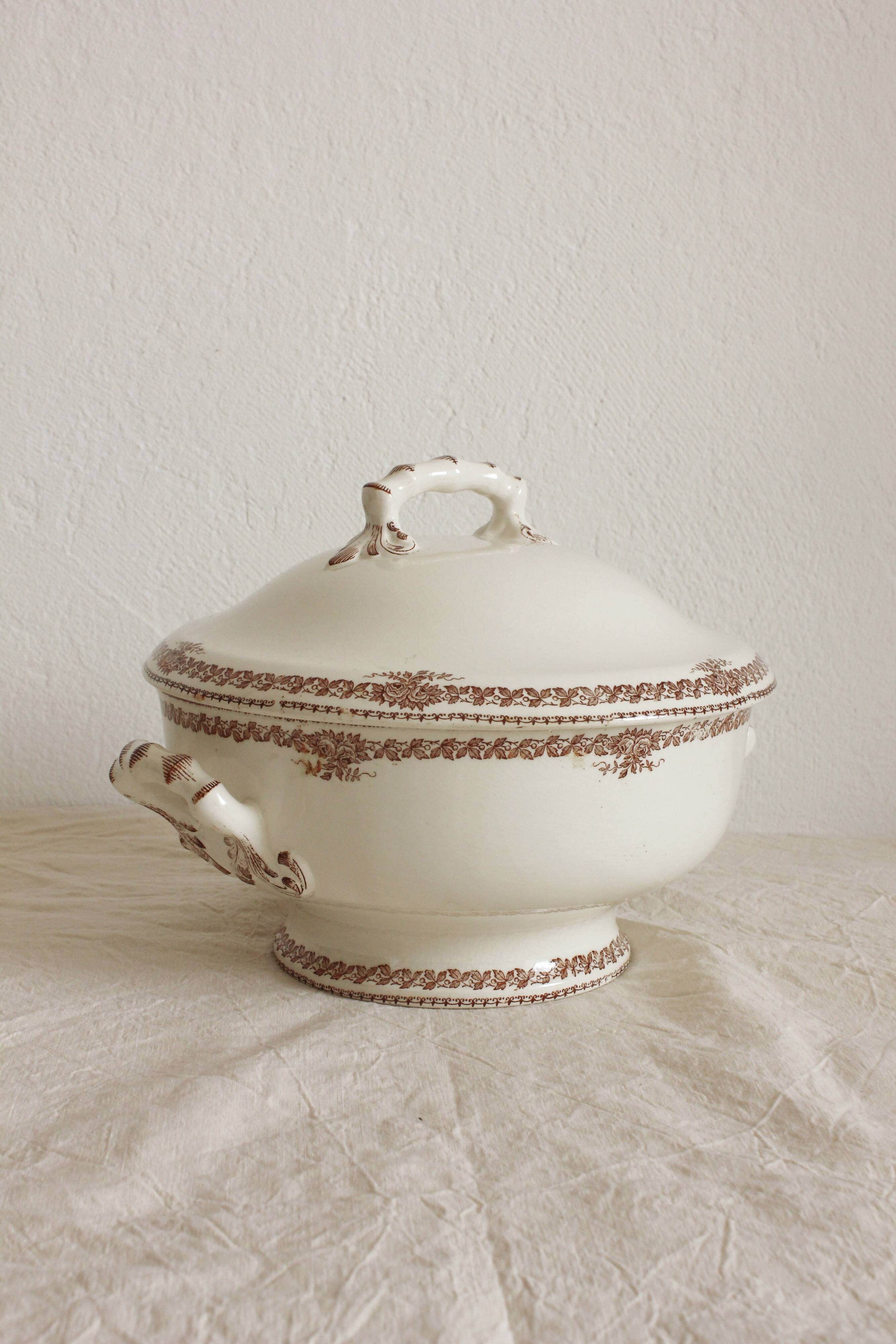 "Mireille" soup tureen from Longwy