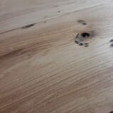 Extendable farm table
