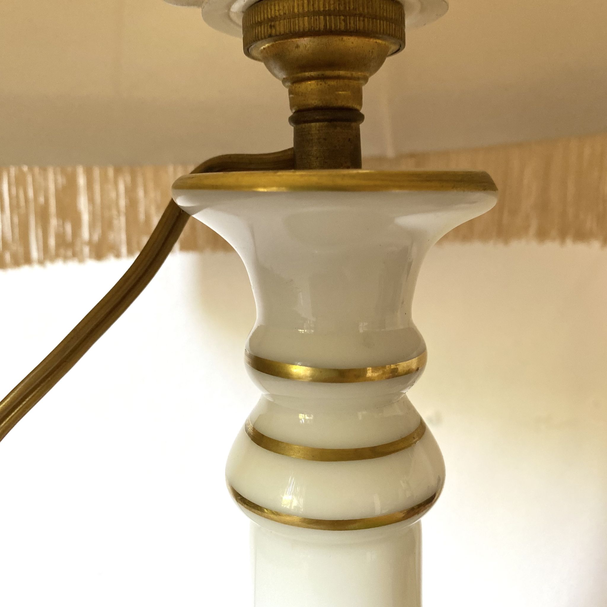 Lampe en opaline vintage