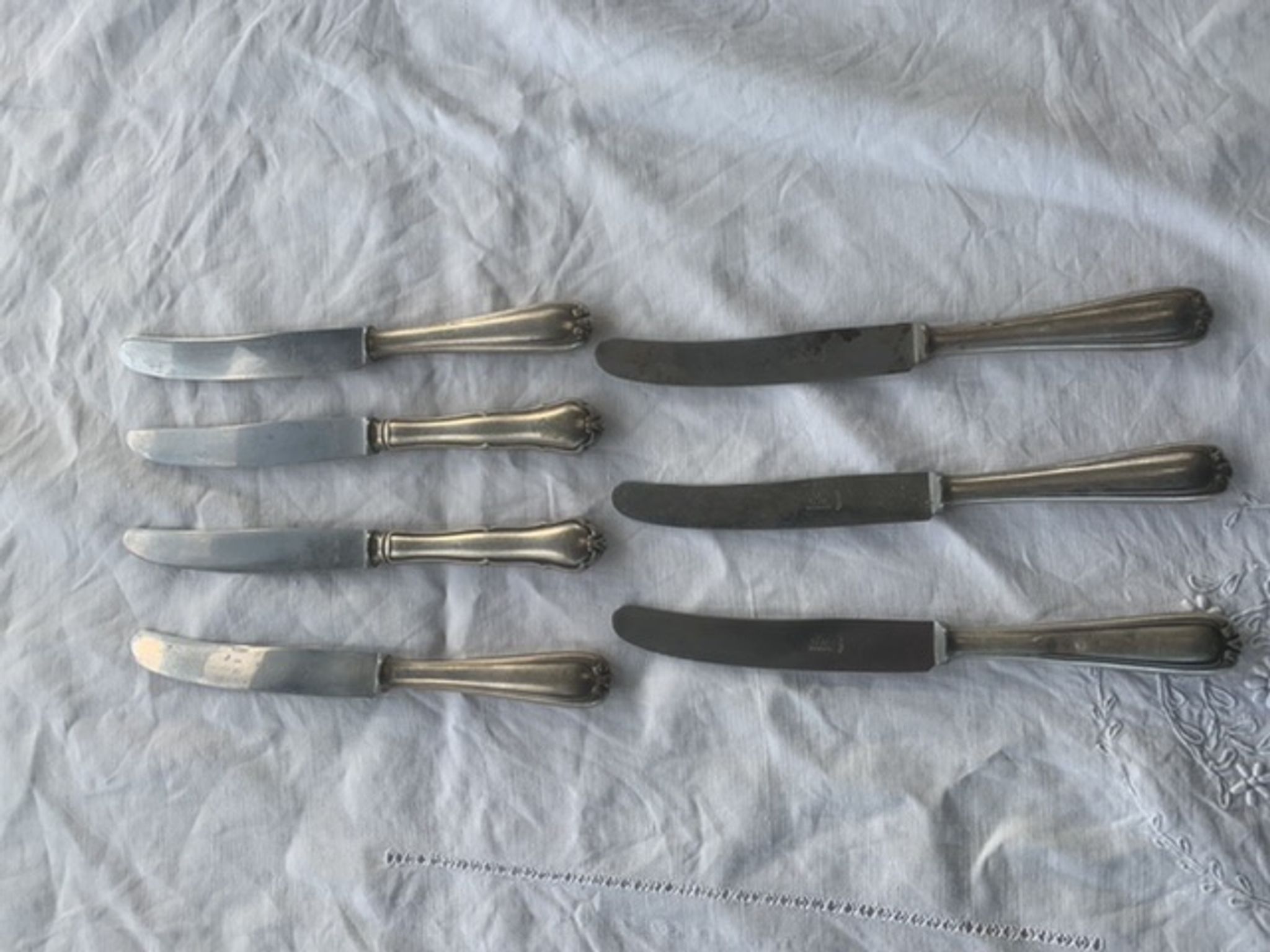 7 silver metal knives vdw Schwerte including an antique RJ monogram