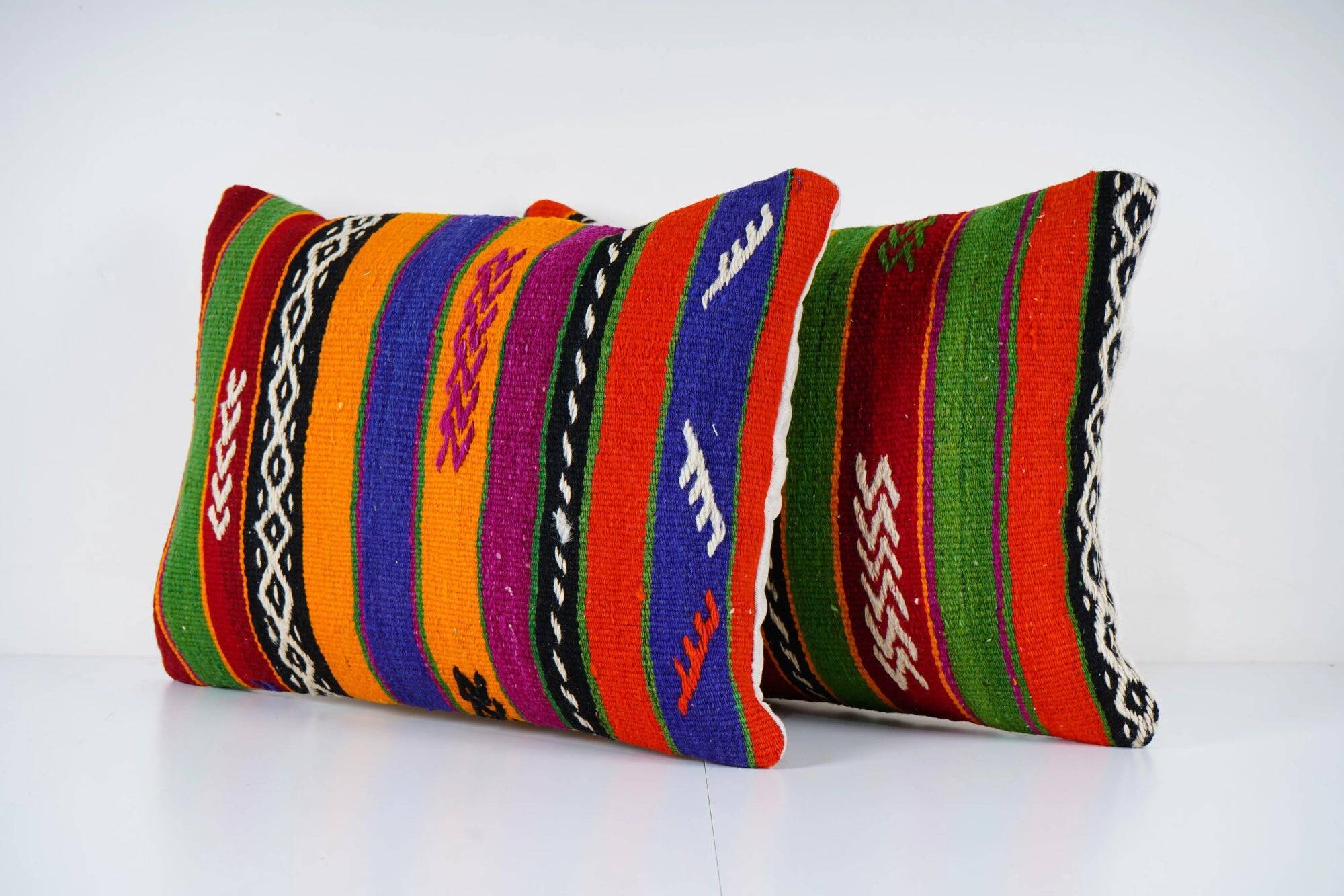 Set of 2 vintage kilim cushion covers 46x61 cm