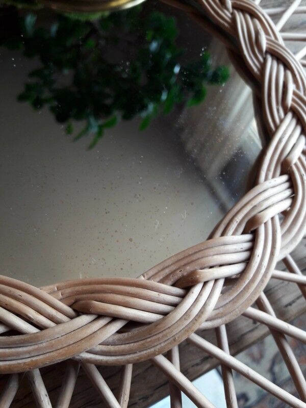Vintage 60s rattan sun mirror 32cm