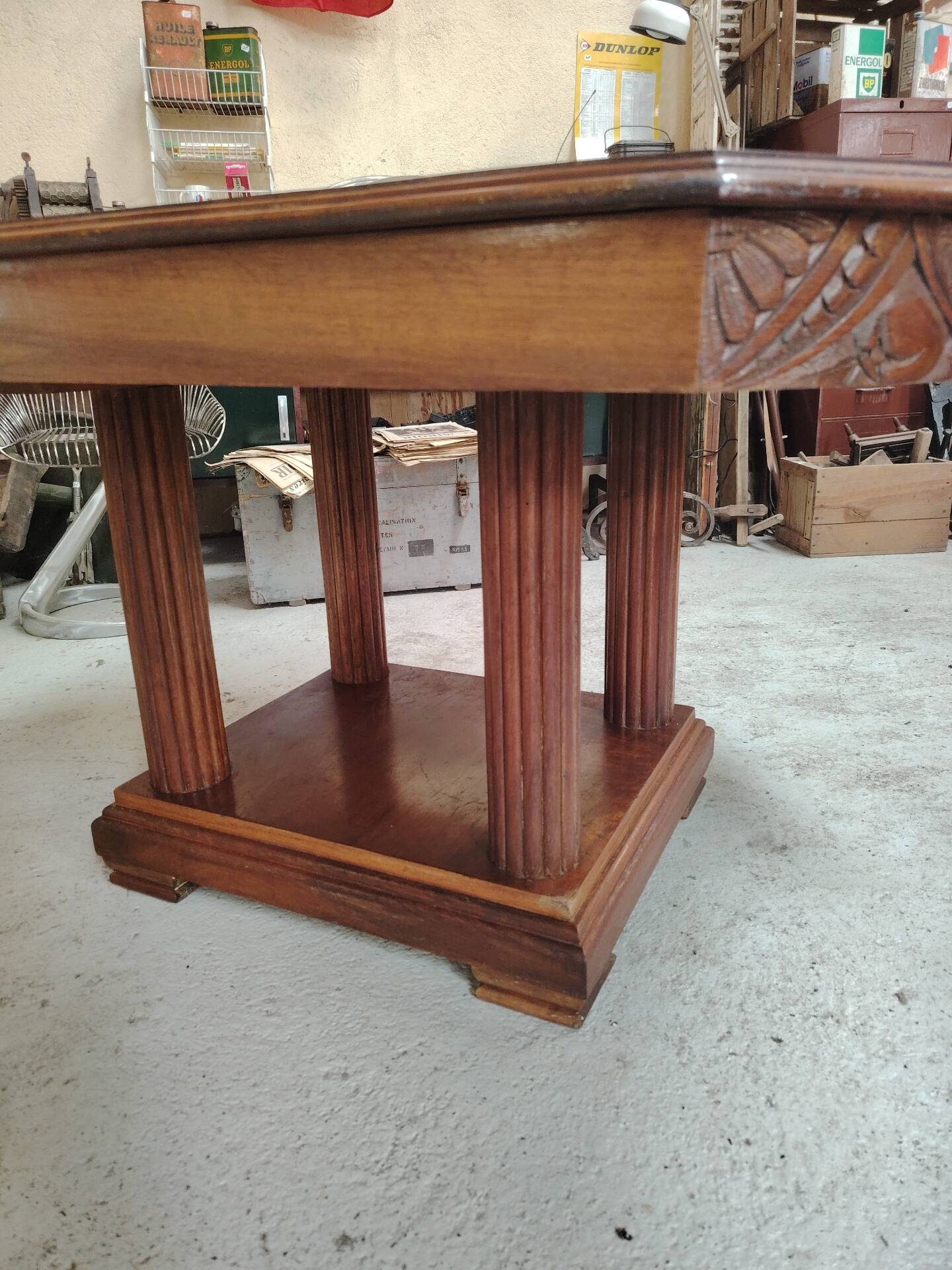Large Art Deco dining table in solid wood - 1930