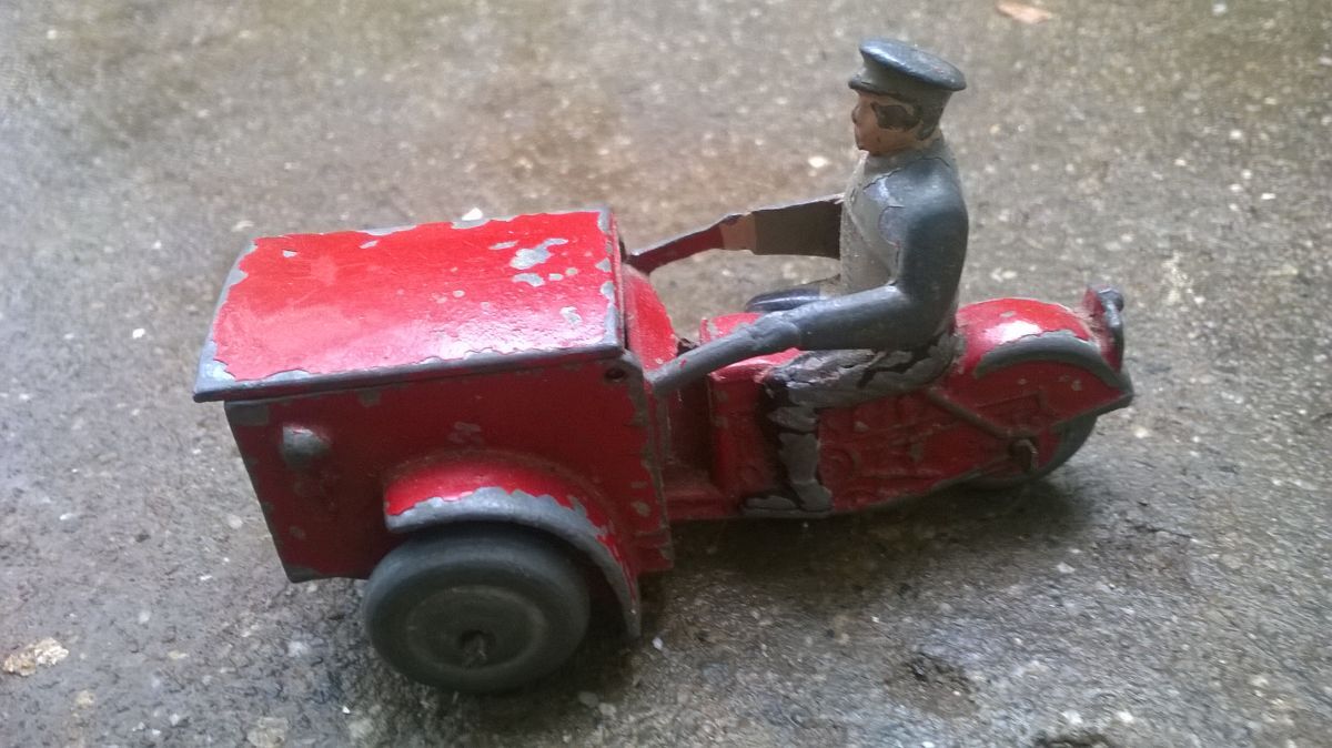 Triporteur Dinky toys