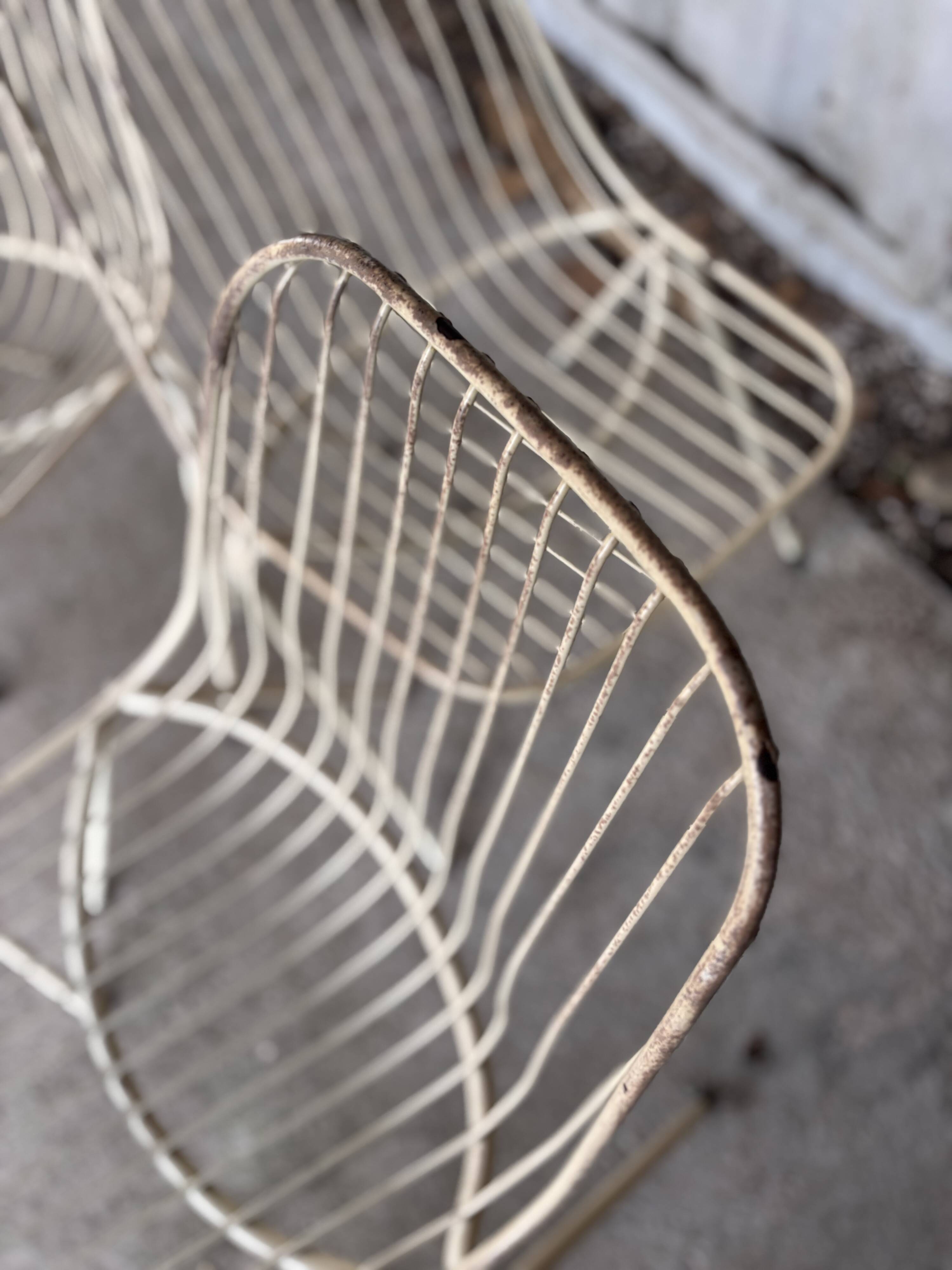 Vintage metal chair "Stella"