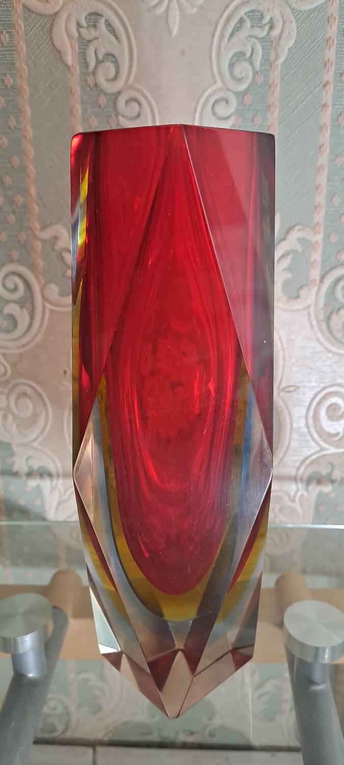 Murano sommerso diamond vase very good condition 21cm old vintage glass