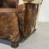 Fauteuil art déco en peau de vache