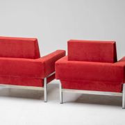 Red Kiushu armchairs by Saporiti characteristic of mid-20th century Italian modern design.