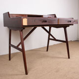 Danish rosewood desk, model 56 by Arne Wahl Iversen for Vinde Mobelfabrik 1960.