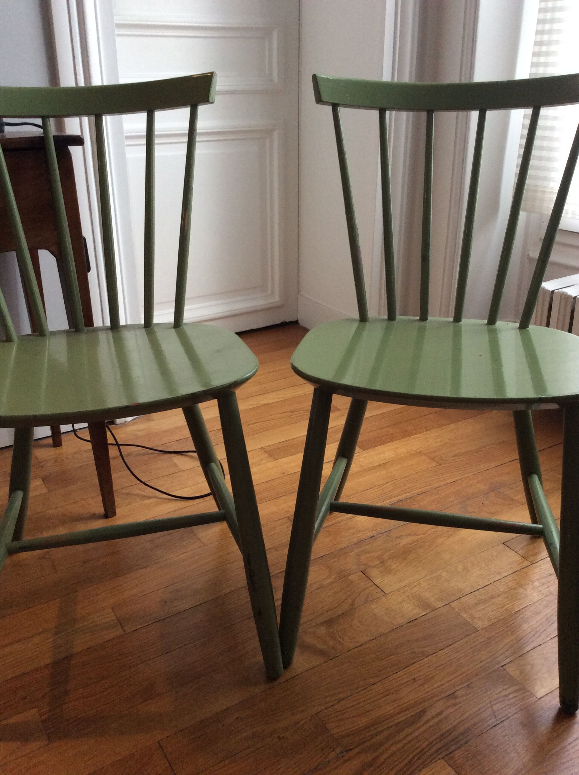 Paire de chaises vertes