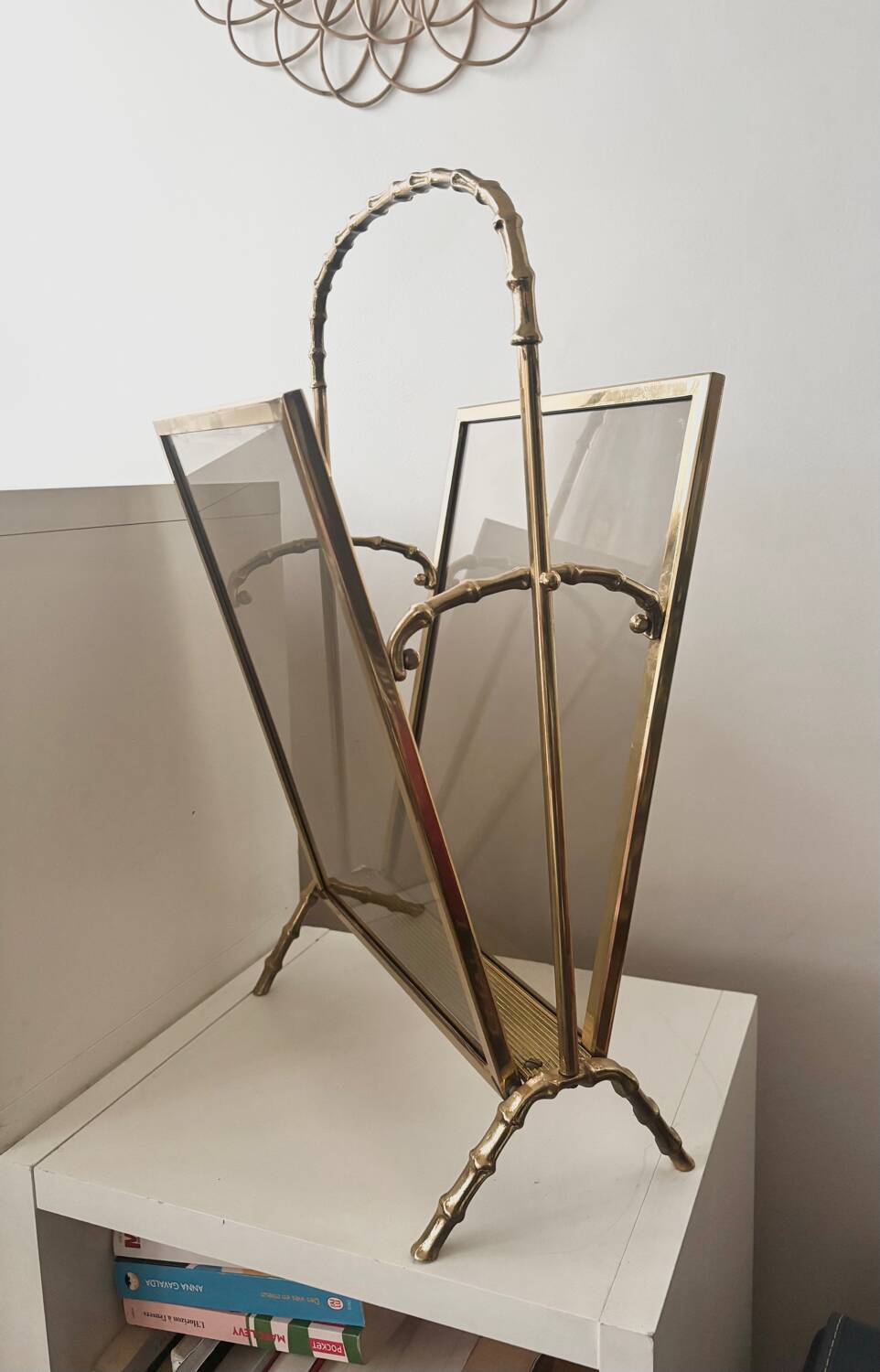 Gold-plated brass magazine rack Maison Baguès