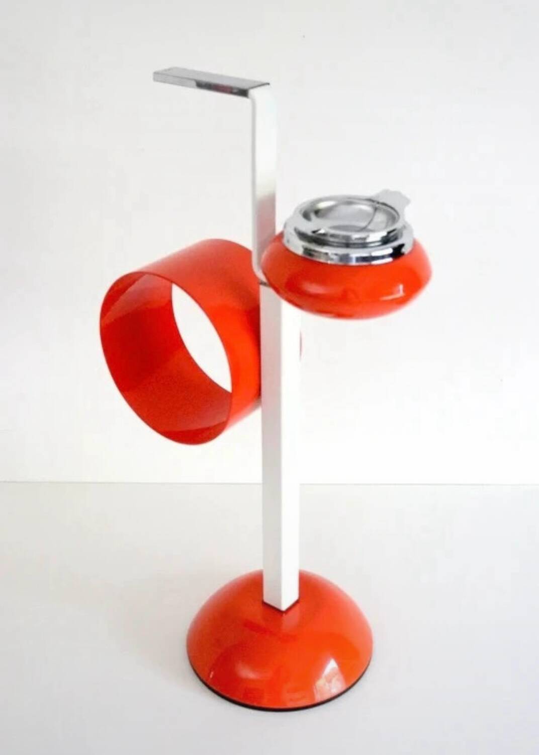 1970s Italian floor ashtray with newspaper holder