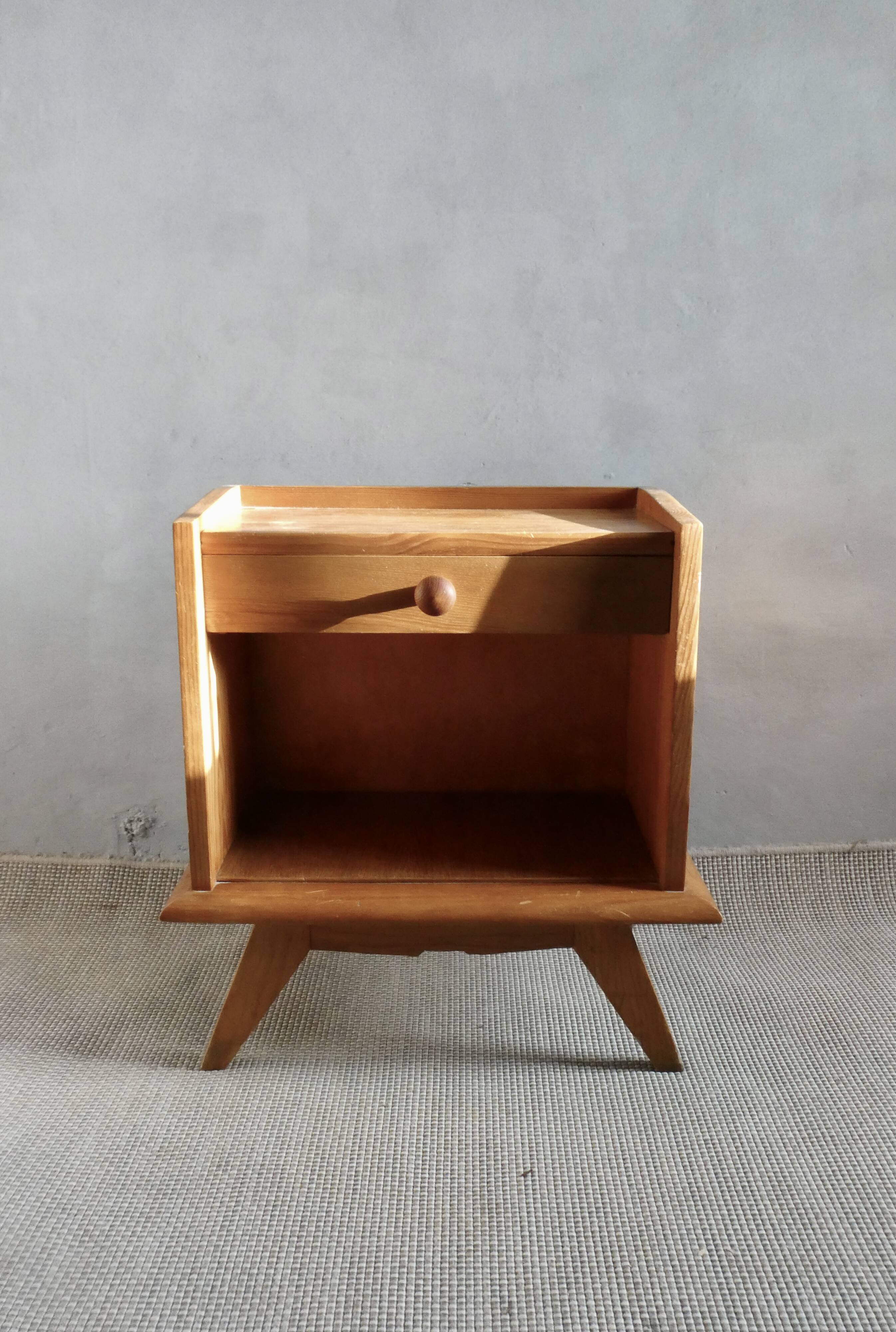 Light wooden bedside table from the 50s