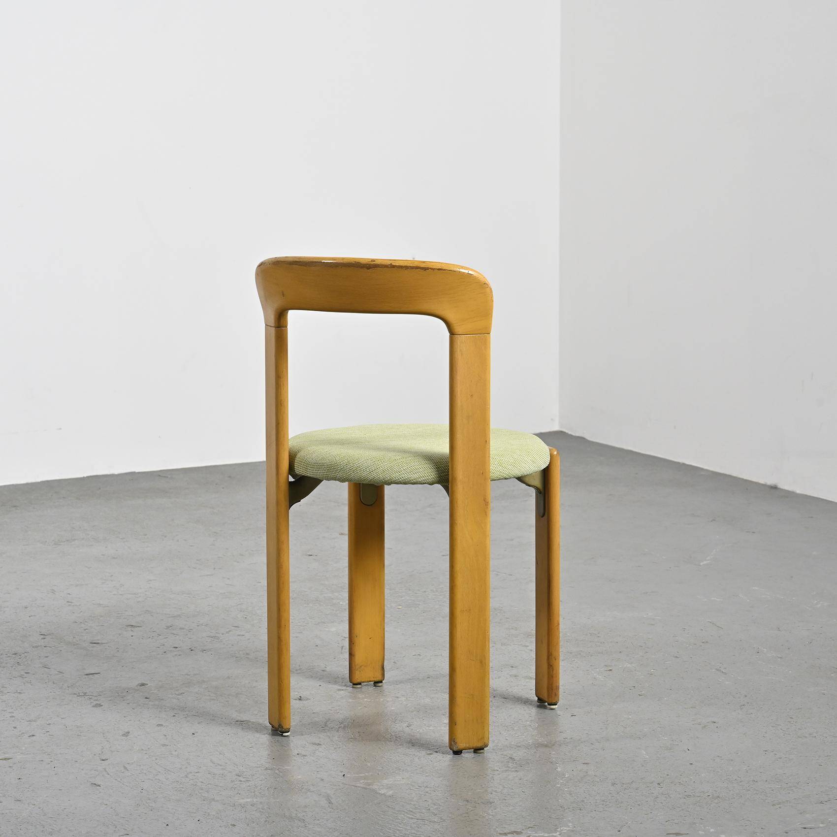 Suite de quatre chaises par Bruno Rey, 1971