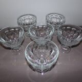 6 ice cream or dessert cups on foot