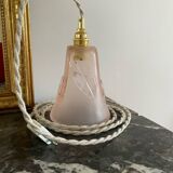 Lampe baladeuse avec tulipe rose en verre