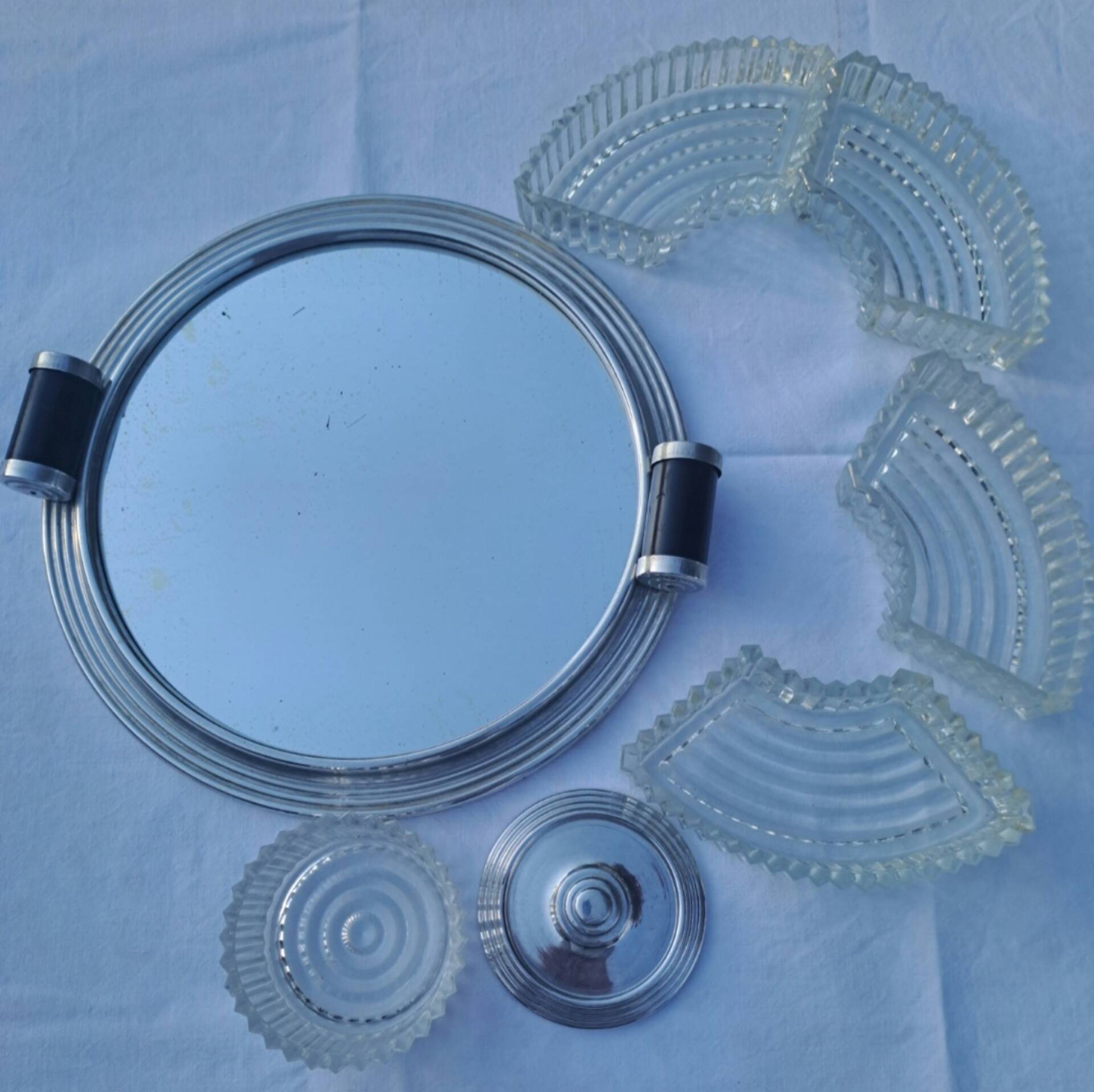 Art Deco aperitif platter