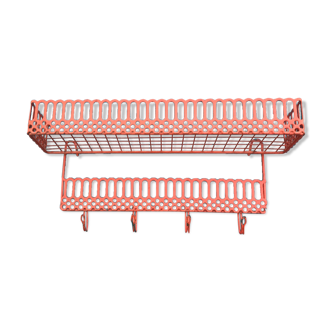 Kitchen wall shelf