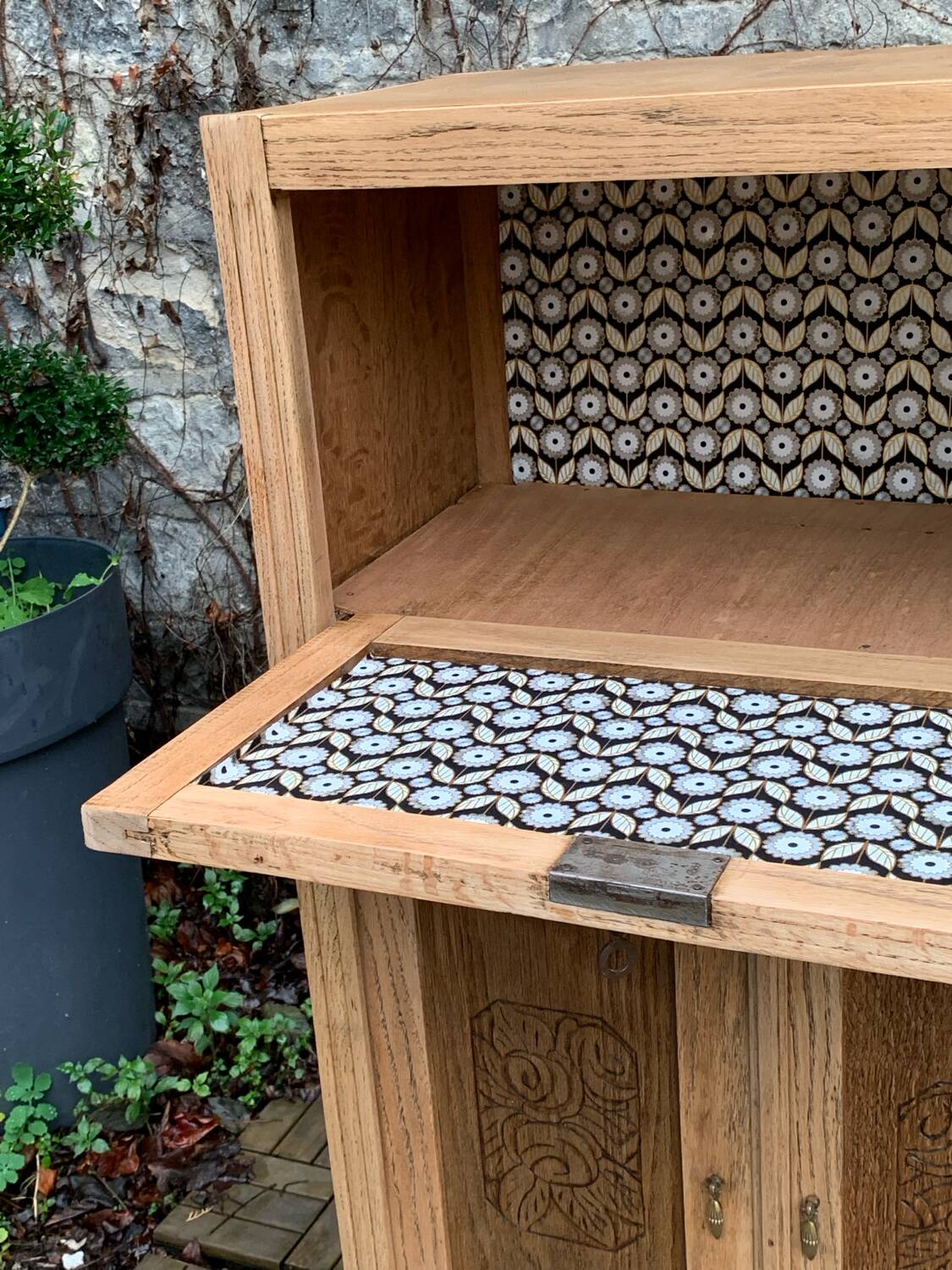 Parisian art deco sideboard in raw oak 1930