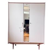 Armoire vintage restaurée