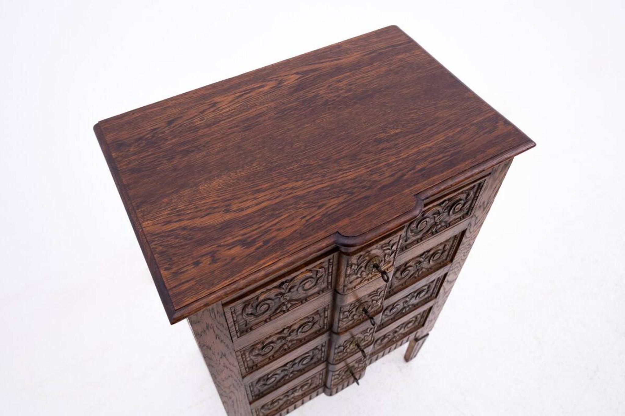 Narrow chest of drawers, France, ca. 1890.