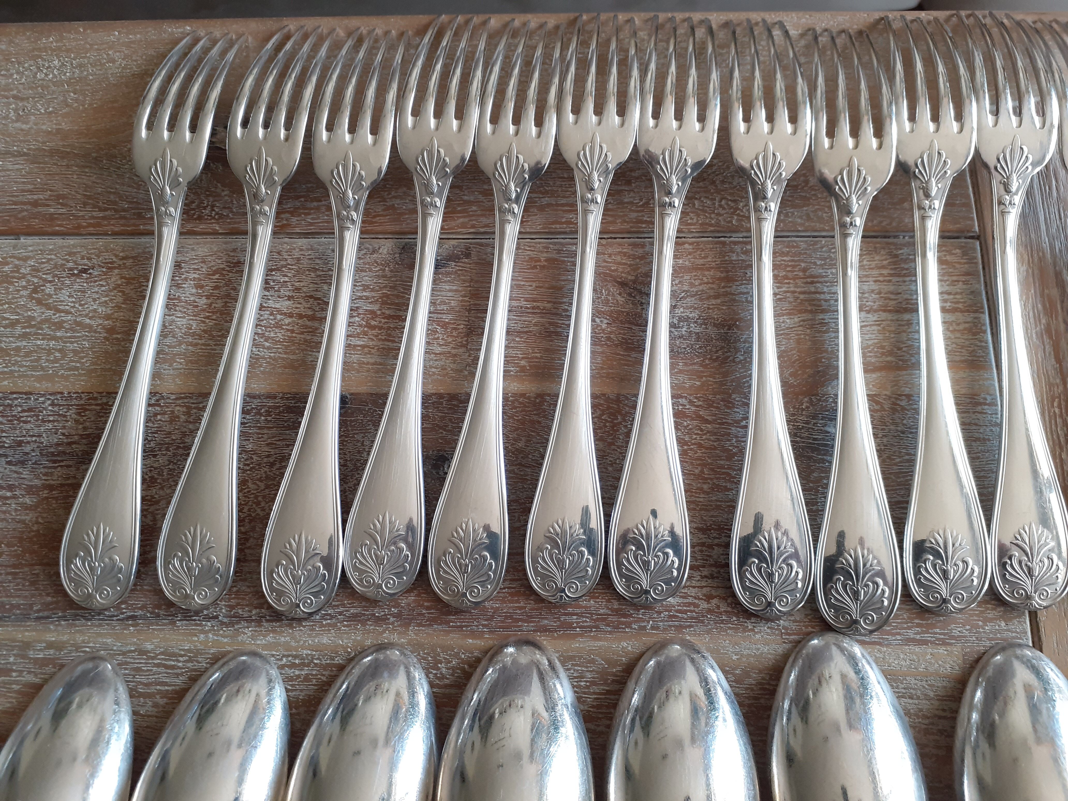 31 Christofle silver metal cutlery