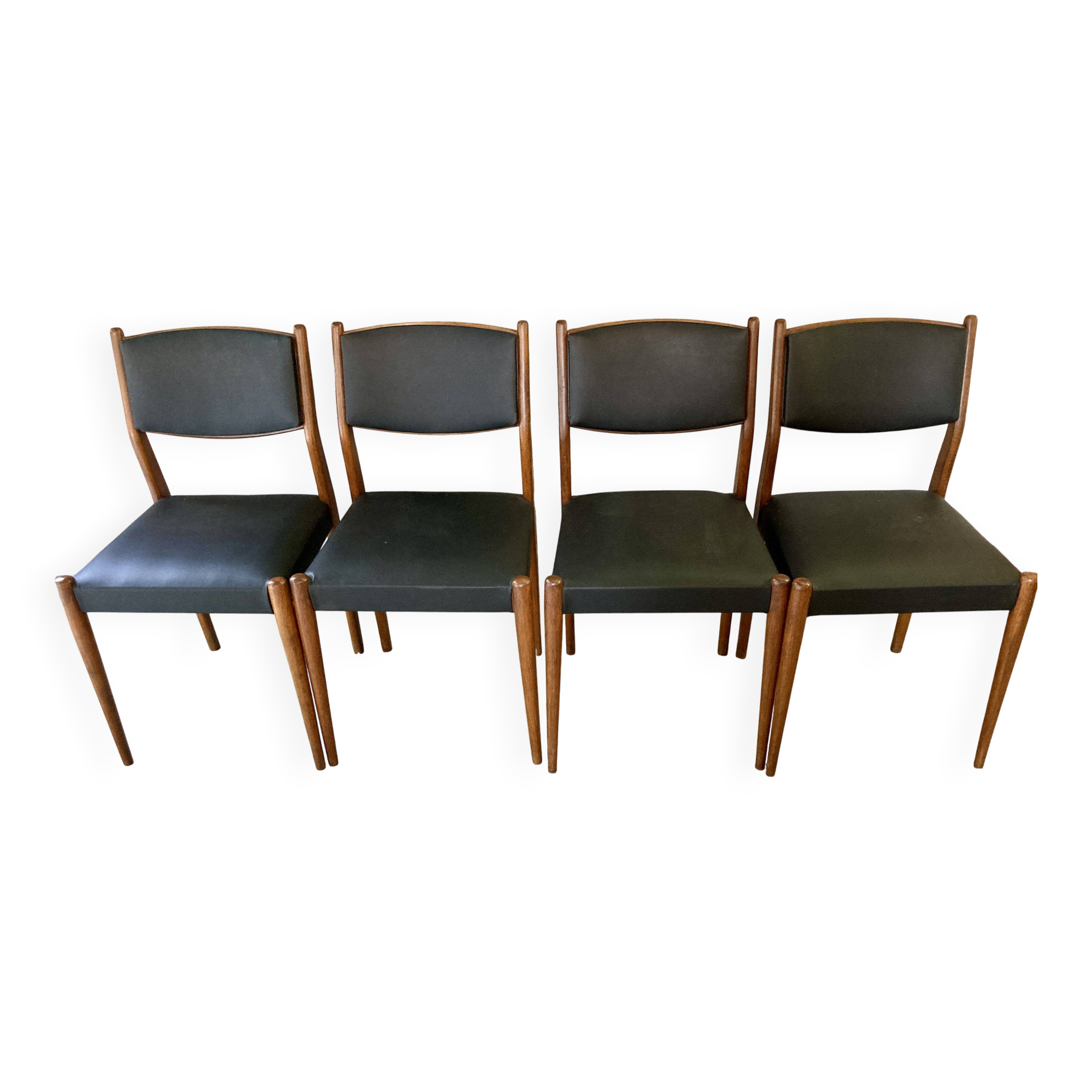 4 chaises vintage de style scandinave