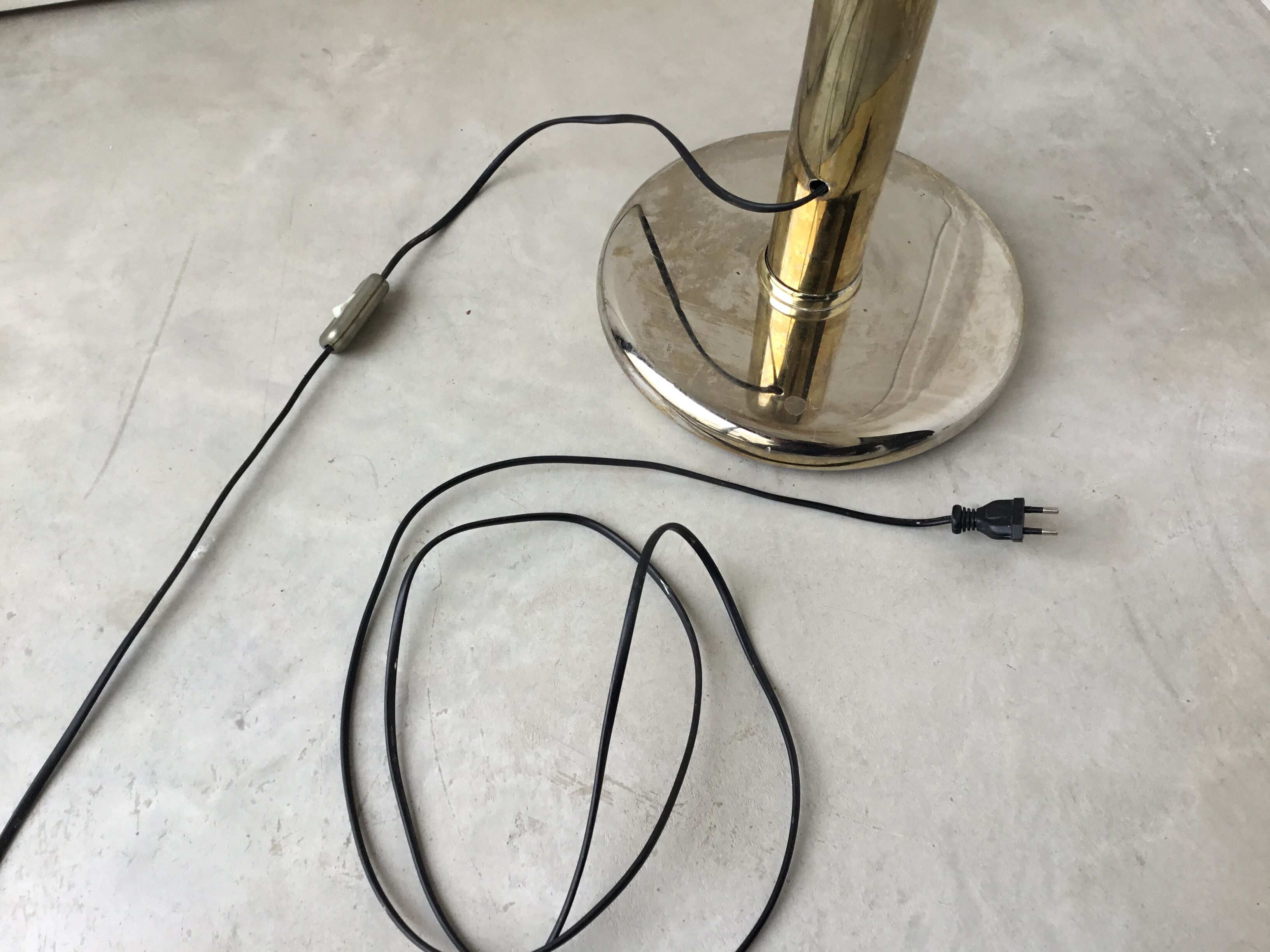 Hollywood Regency Lotus Flower Floor Lamp, Italian Design 1970s