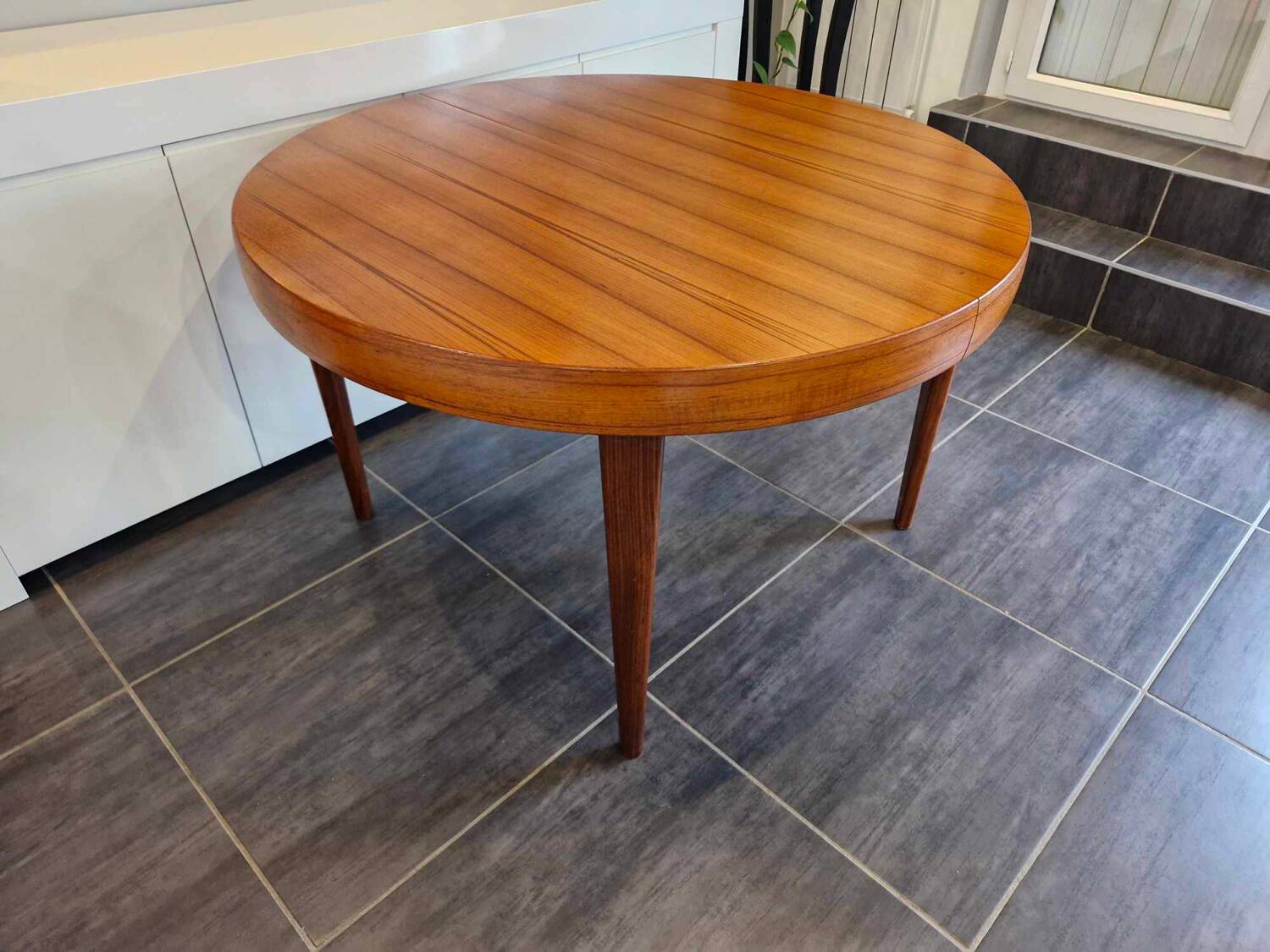 Scandinavian extendable teak round table, 1960s