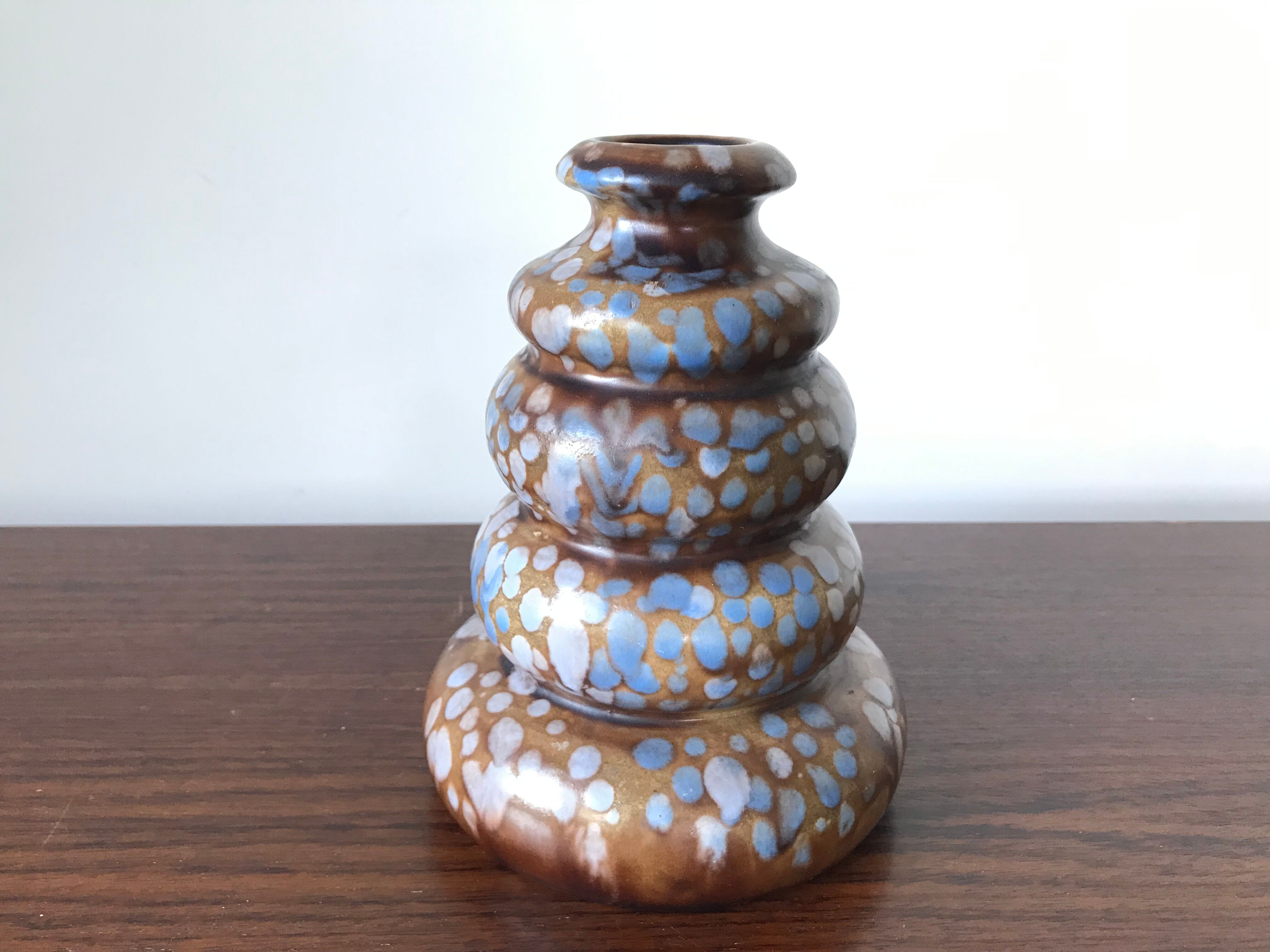 Speckled ceramic vase, Belgium, circa 196O.