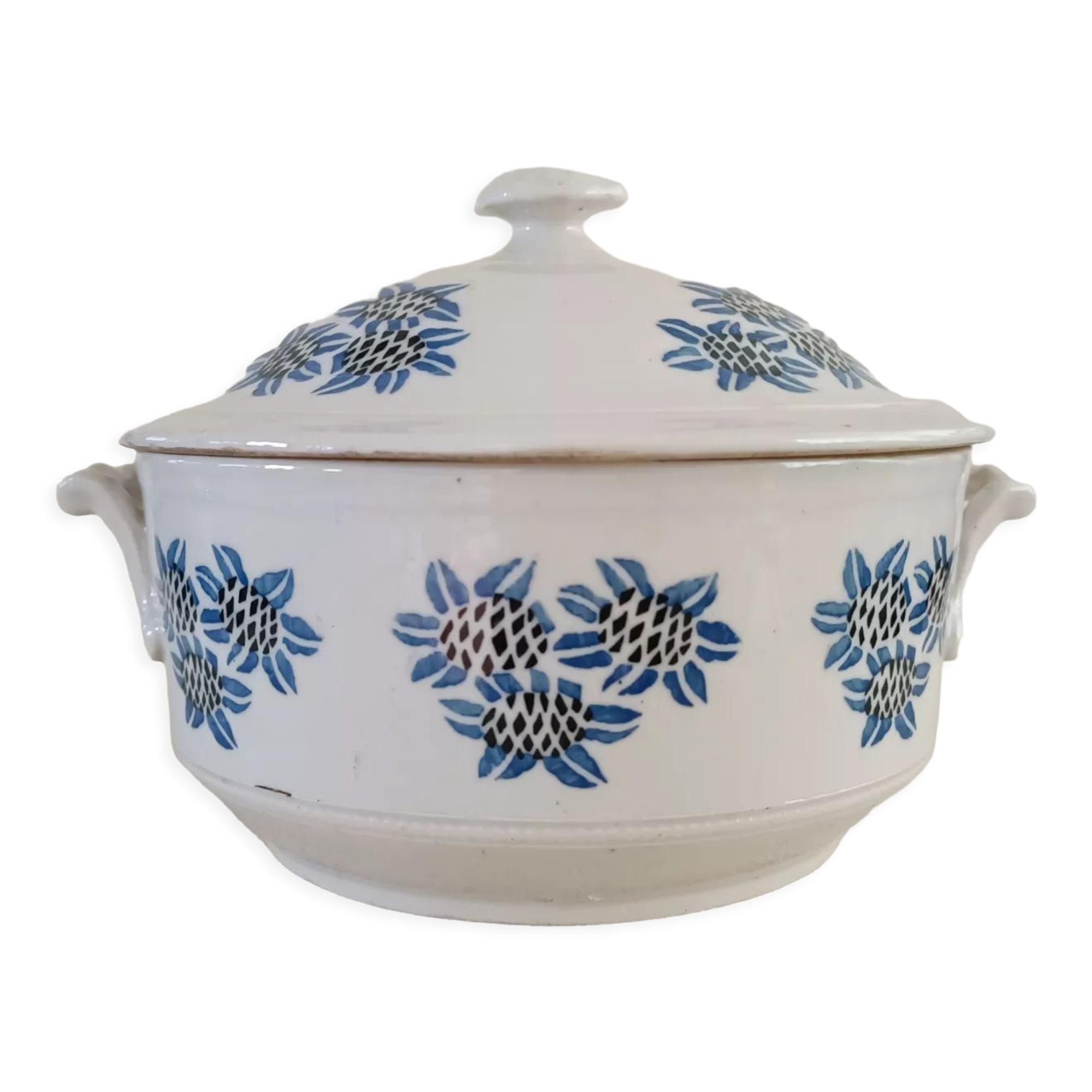 Ceramic tureen from Saint-Uze