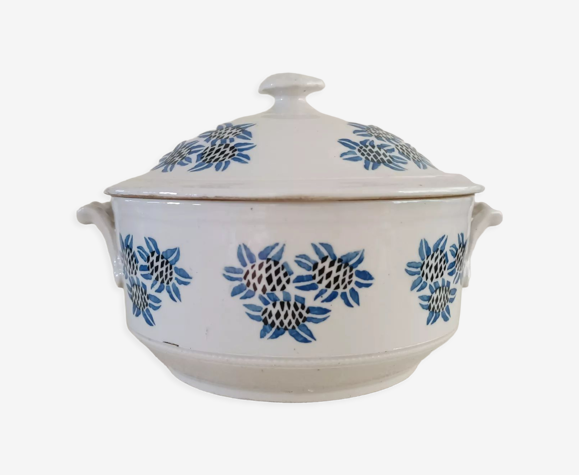 Ceramic tureen from Saint-Uze